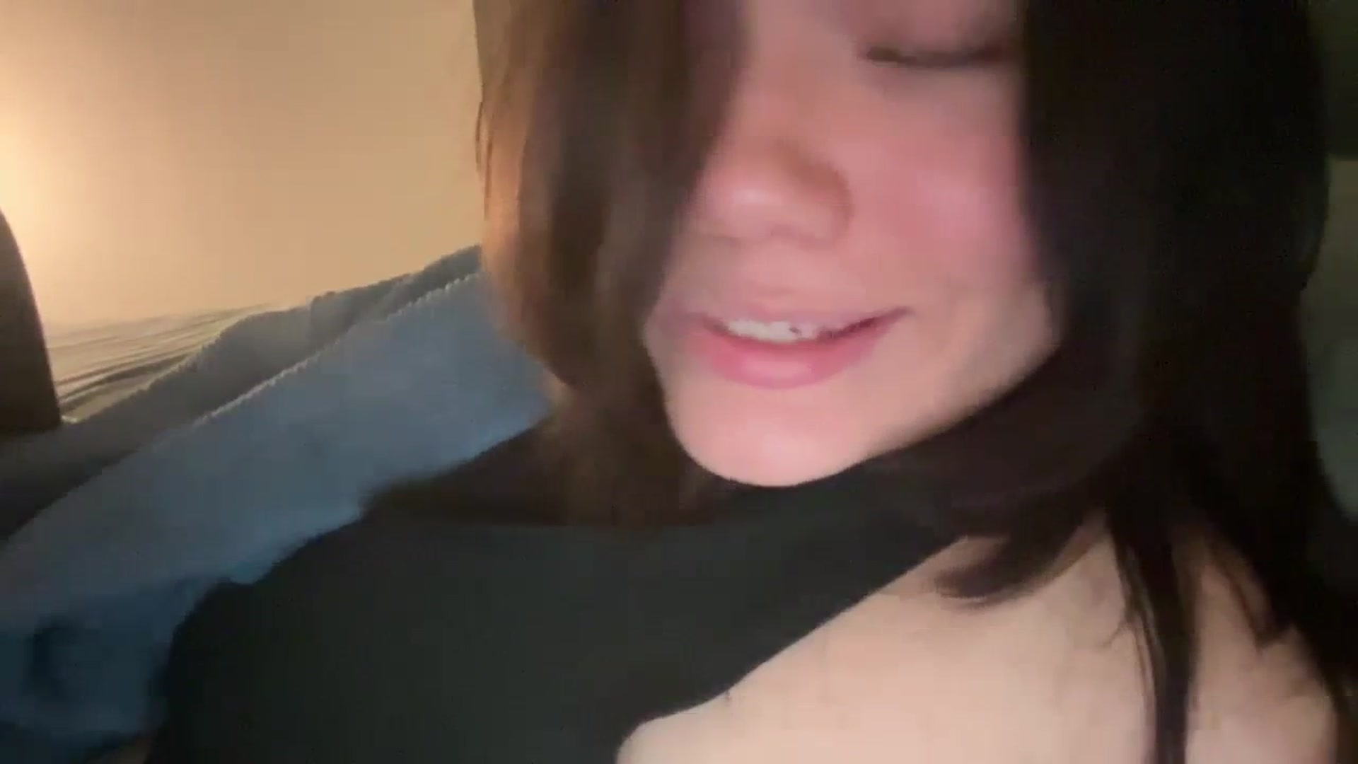 Gallery image thumbnail from imava's myfreecams stream on, 04/11/2024, 06:27 image 18 of 20