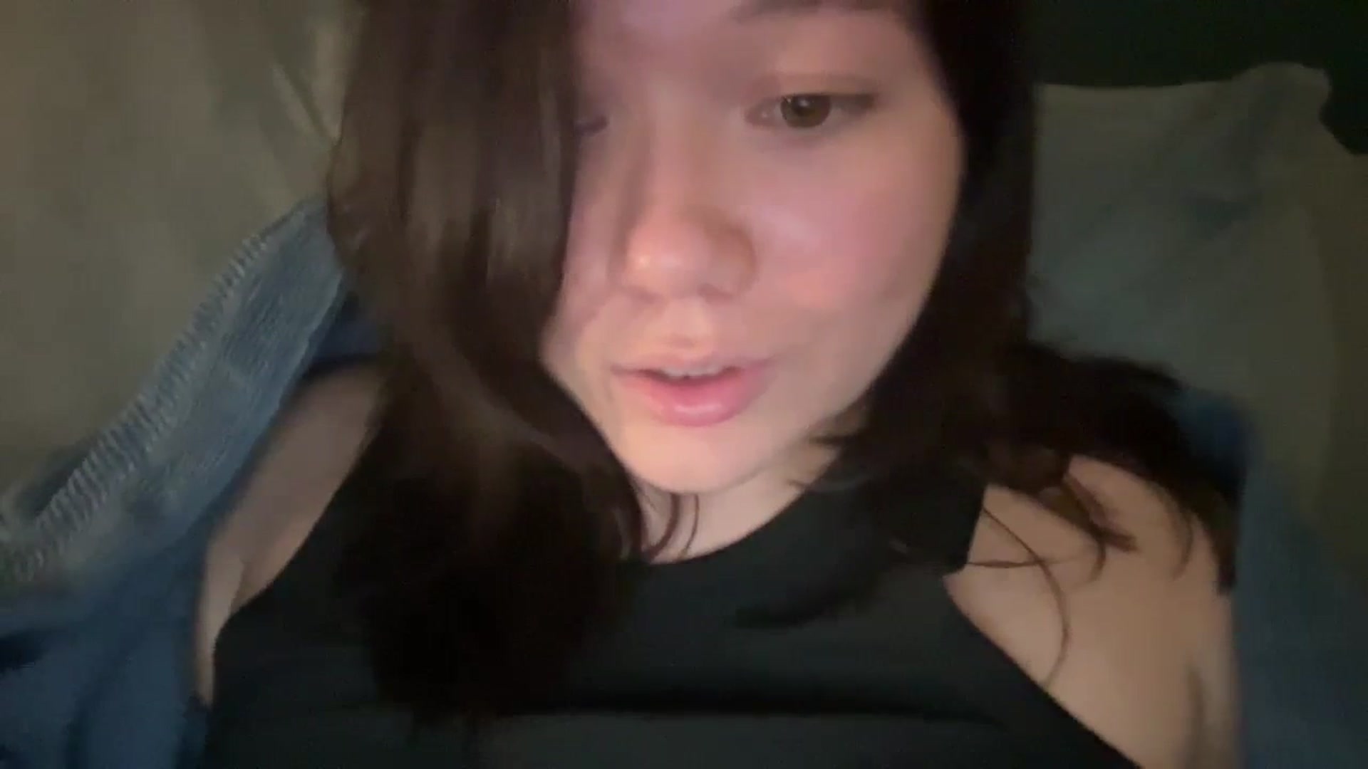 Gallery image thumbnail from imava's myfreecams stream on, 04/11/2024, 06:27 image 17 of 20