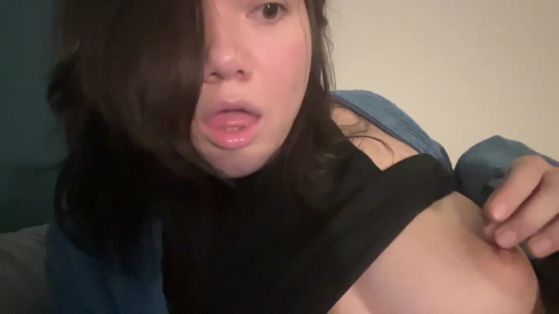 Gallery image thumbnail from imava's myfreecams stream on, 04/11/2024, 09:19 image 14 of 20