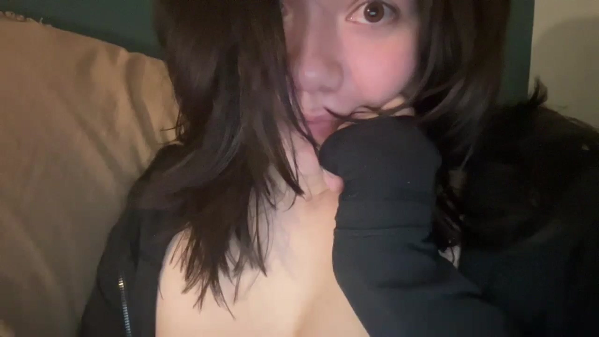 Gallery image thumbnail from imava's myfreecams stream on, 04/13/2024, 10:10 image 1 of 20