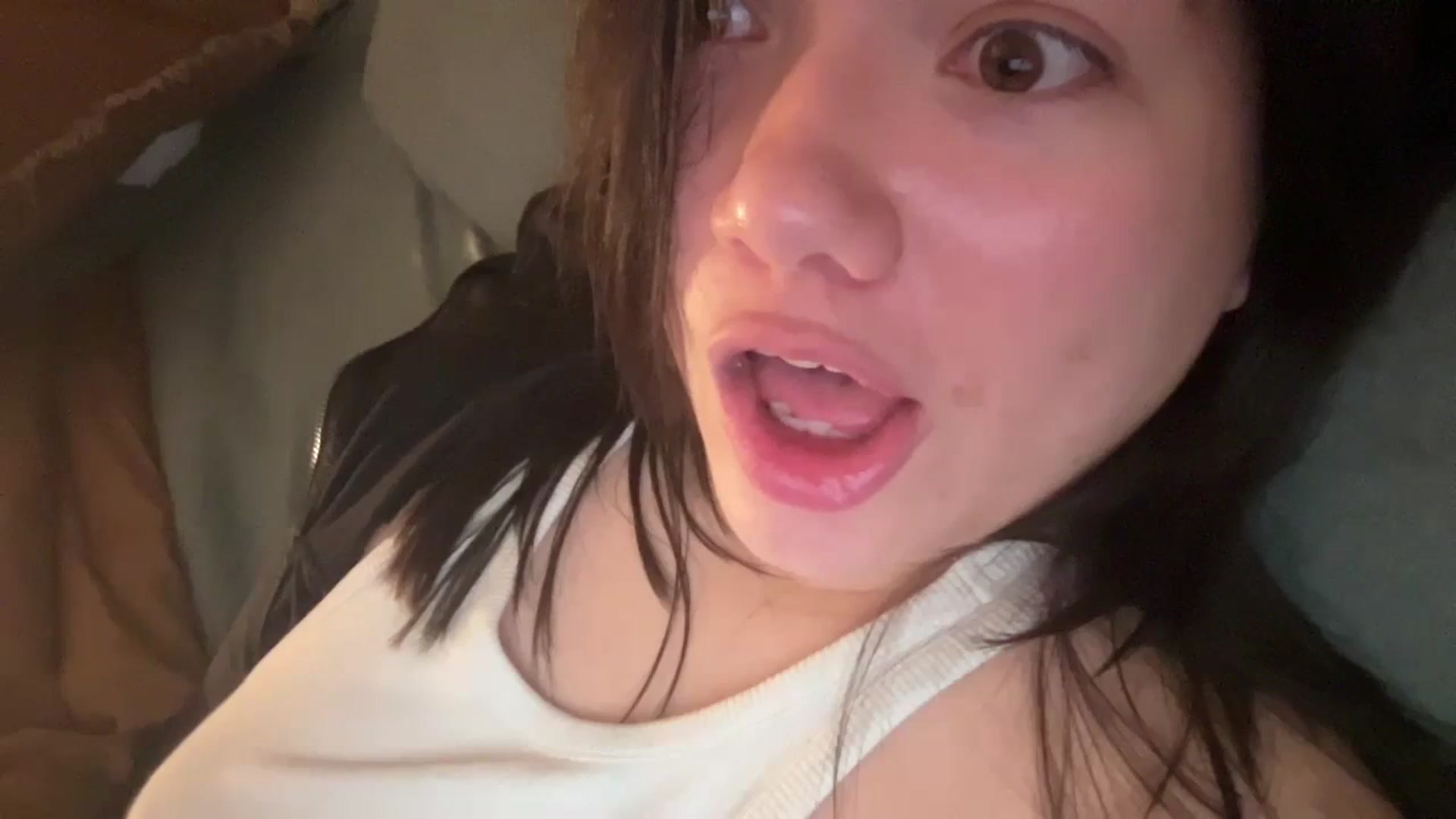 Gallery image thumbnail from imava's myfreecams stream on, 04/14/2024, 10:25 image 6 of 20