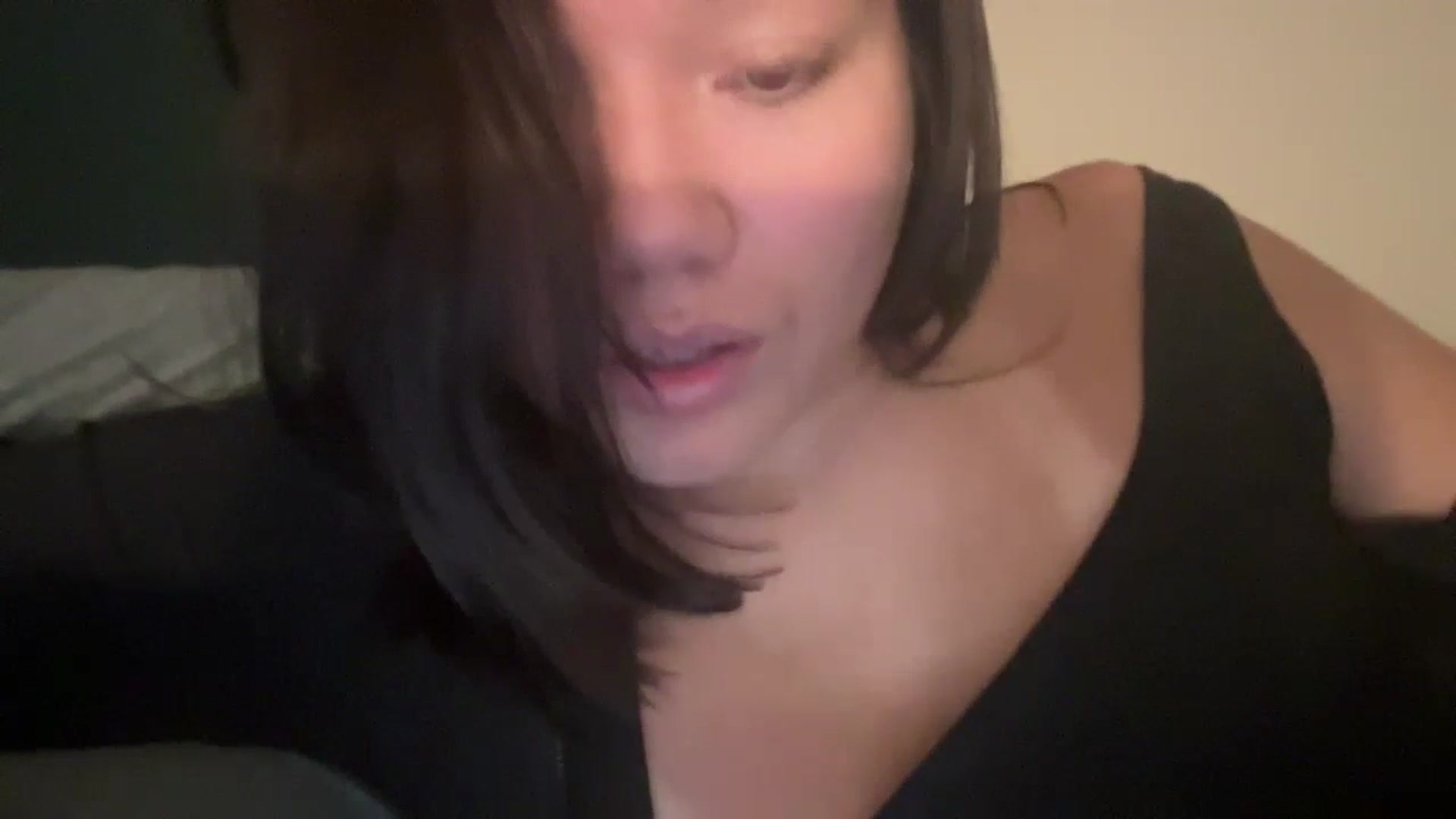 Gallery image thumbnail from imava's myfreecams stream on, 04/24/2024, 22:12 image 17 of 20