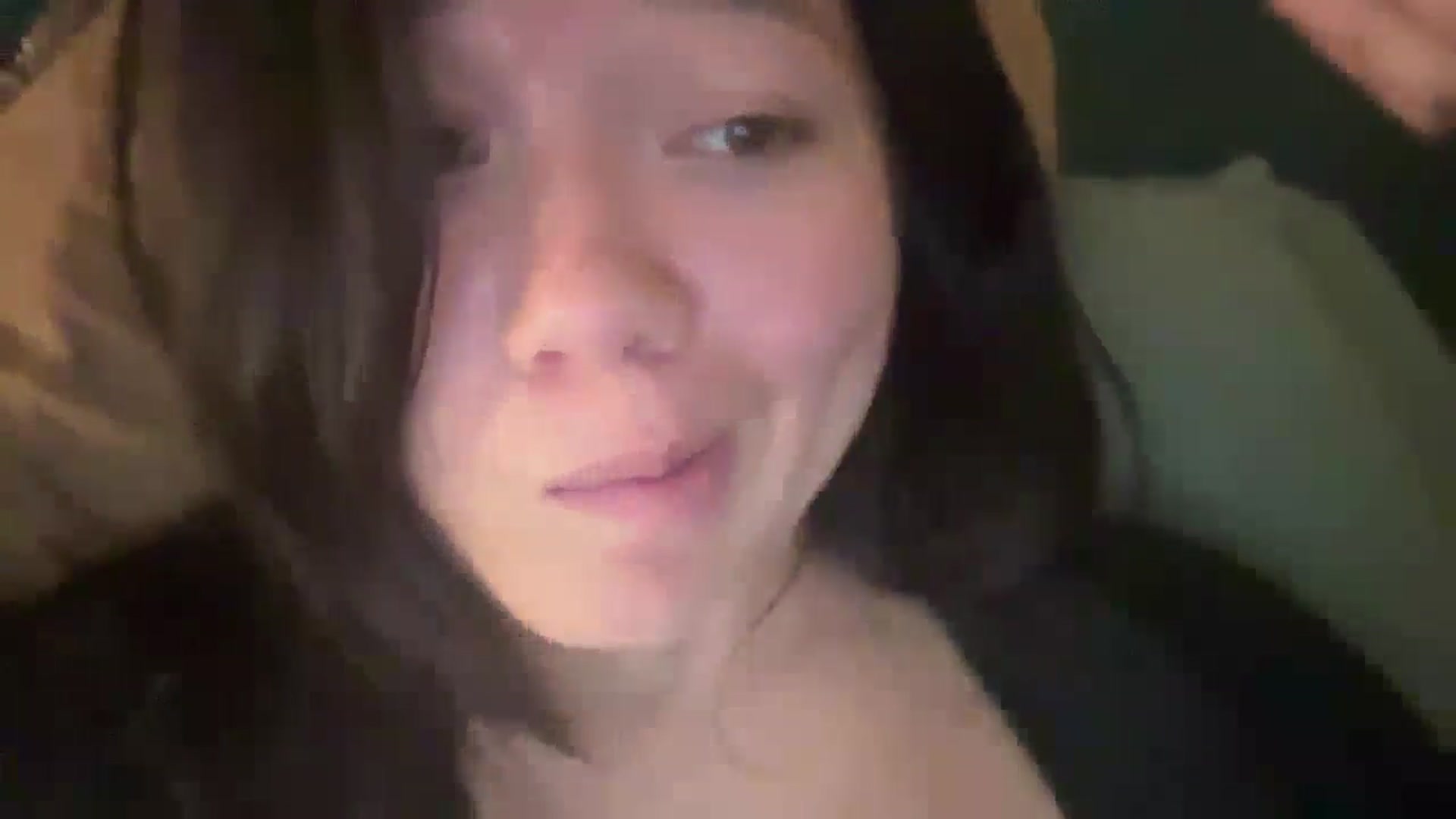 Gallery image thumbnail from imava's myfreecams stream on, 04/24/2024, 22:12 image 18 of 20