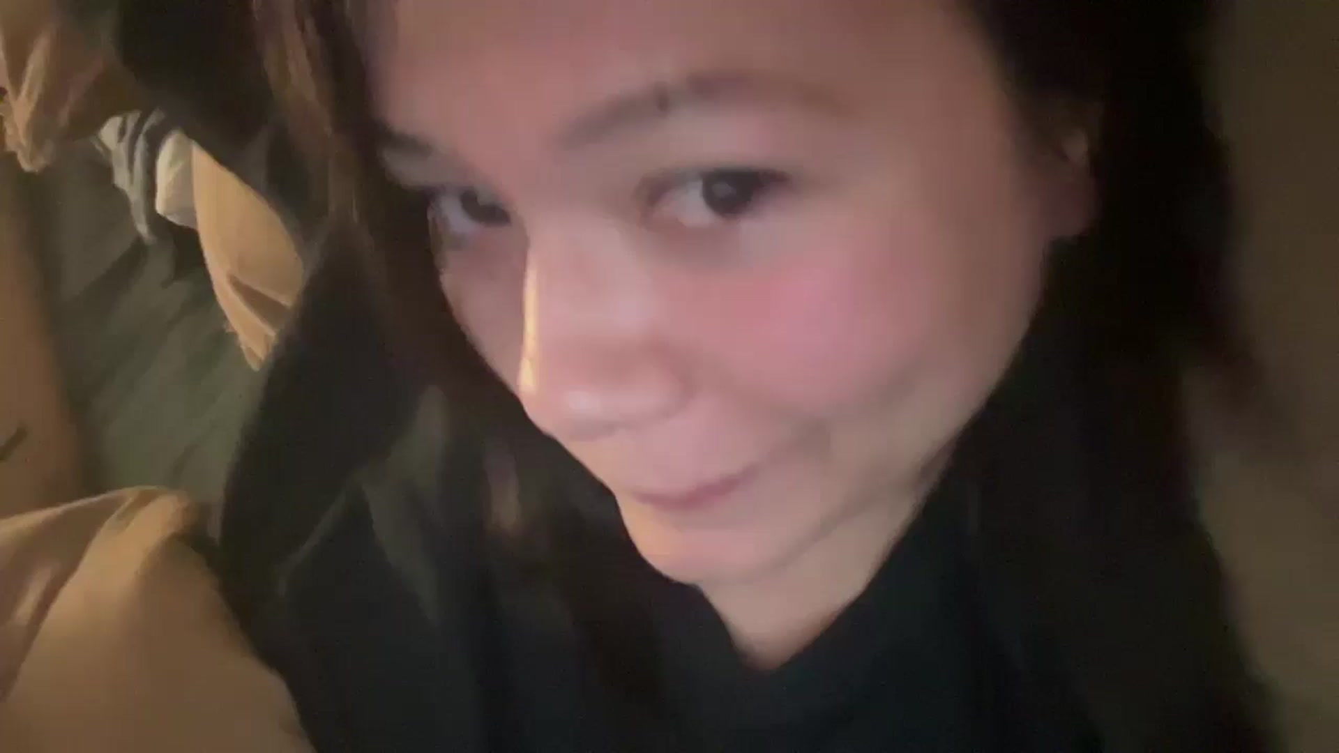 Gallery image thumbnail from imava's myfreecams stream on, 04/25/2024, 07:32 image 10 of 20