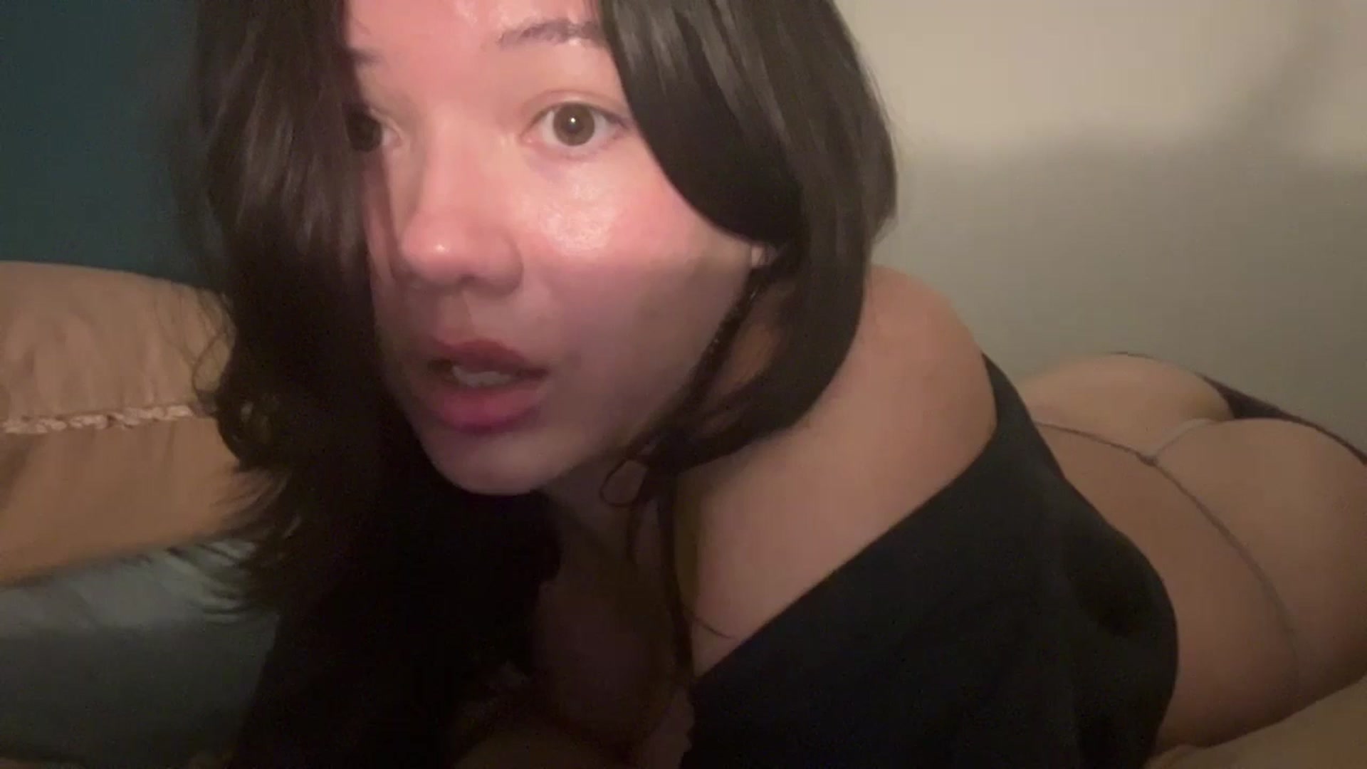 Gallery image thumbnail from imava's myfreecams stream on, 04/26/2024, 22:45 image 19 of 20