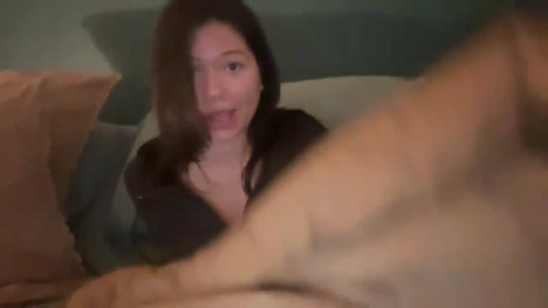 Gallery image thumbnail from imava's myfreecams stream on, 04/27/2024, 02:44 image 7 of 20