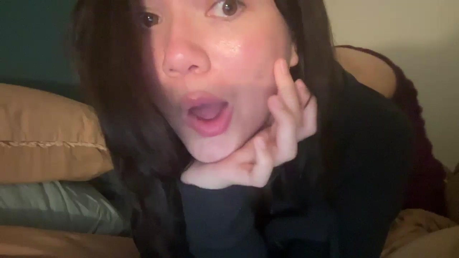 Gallery image thumbnail from imava's myfreecams stream on, 04/27/2024, 02:44 image 14 of 20