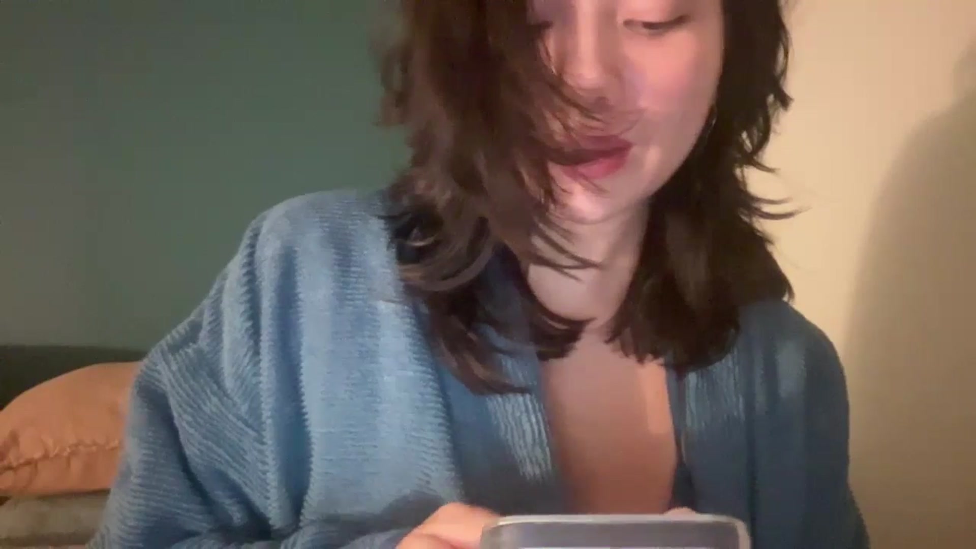 Gallery image thumbnail from imava's myfreecams stream on, 04/27/2024, 18:23 image 4 of 20