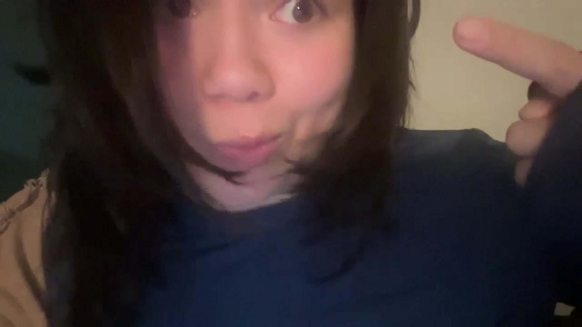 Gallery image thumbnail from imava's myfreecams stream on, 04/29/2024, 06:33 image 4 of 20