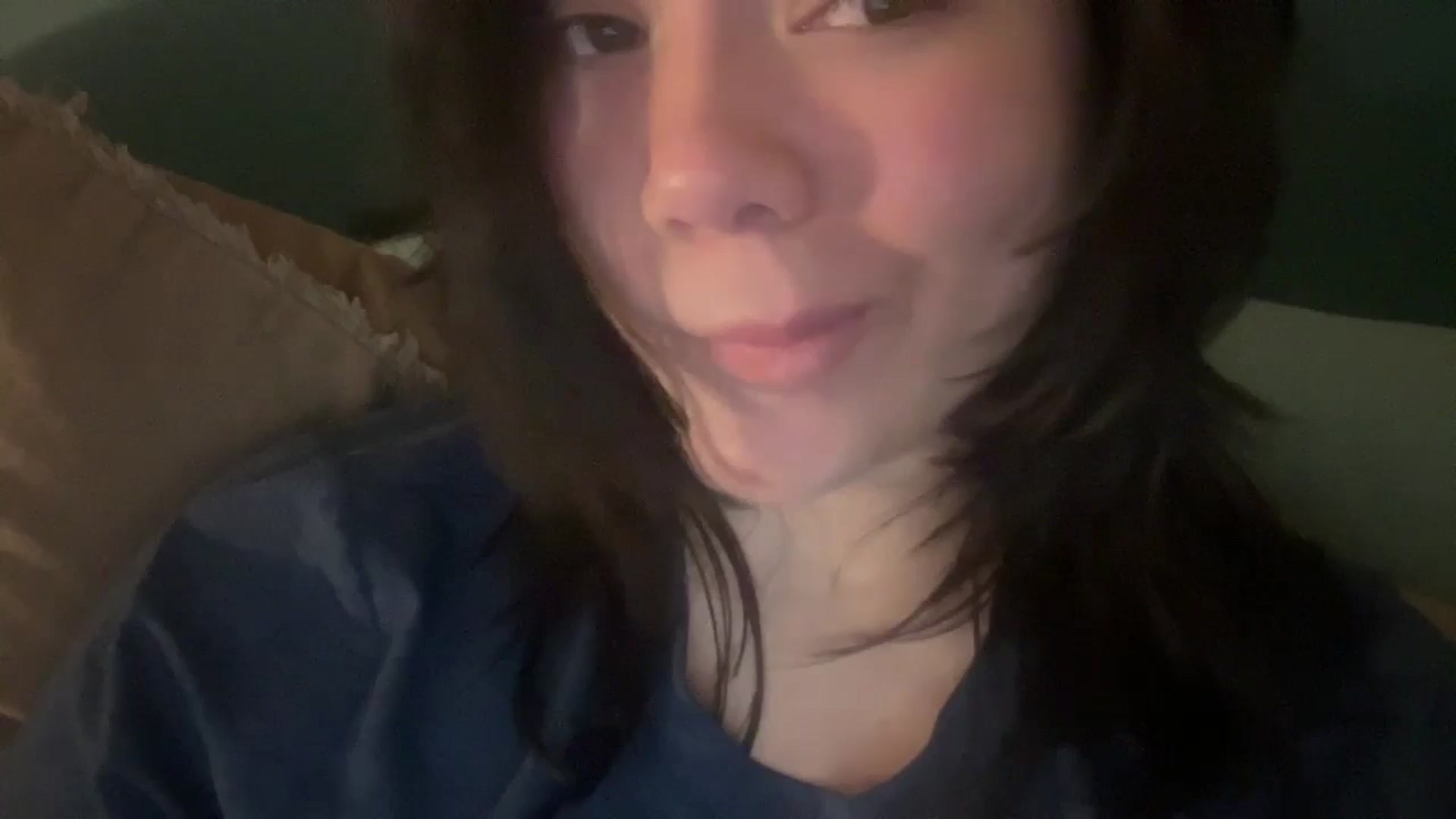 Gallery image thumbnail from imava's myfreecams stream on, 04/29/2024, 07:14 image 13 of 20