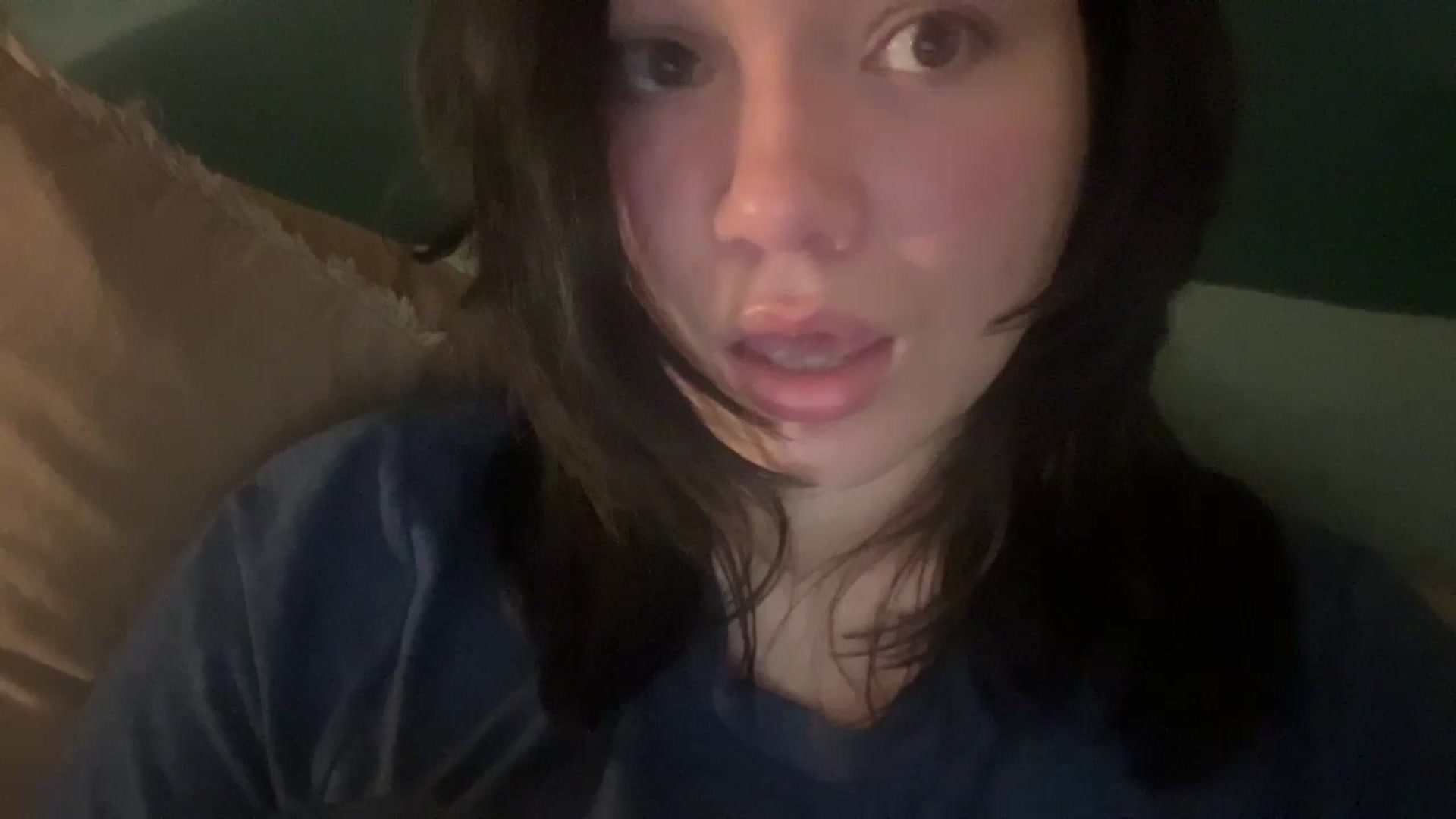 Gallery image thumbnail from imava's myfreecams stream on, 04/29/2024, 07:14 image 5 of 20