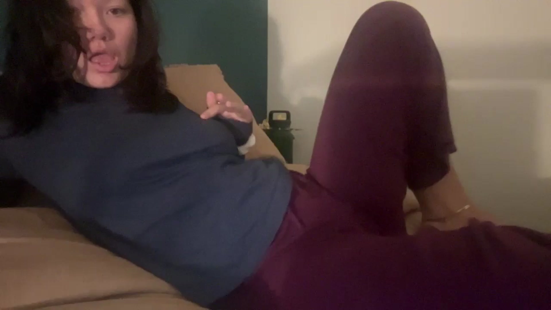 Gallery image thumbnail from imava's myfreecams stream on, 04/29/2024, 19:34 image 13 of 20