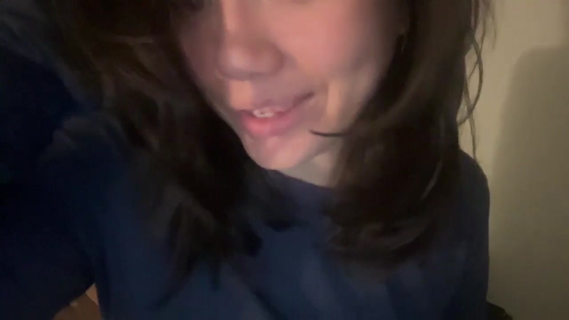 Gallery image thumbnail from imava's myfreecams stream on, 04/29/2024, 19:34 image 10 of 20