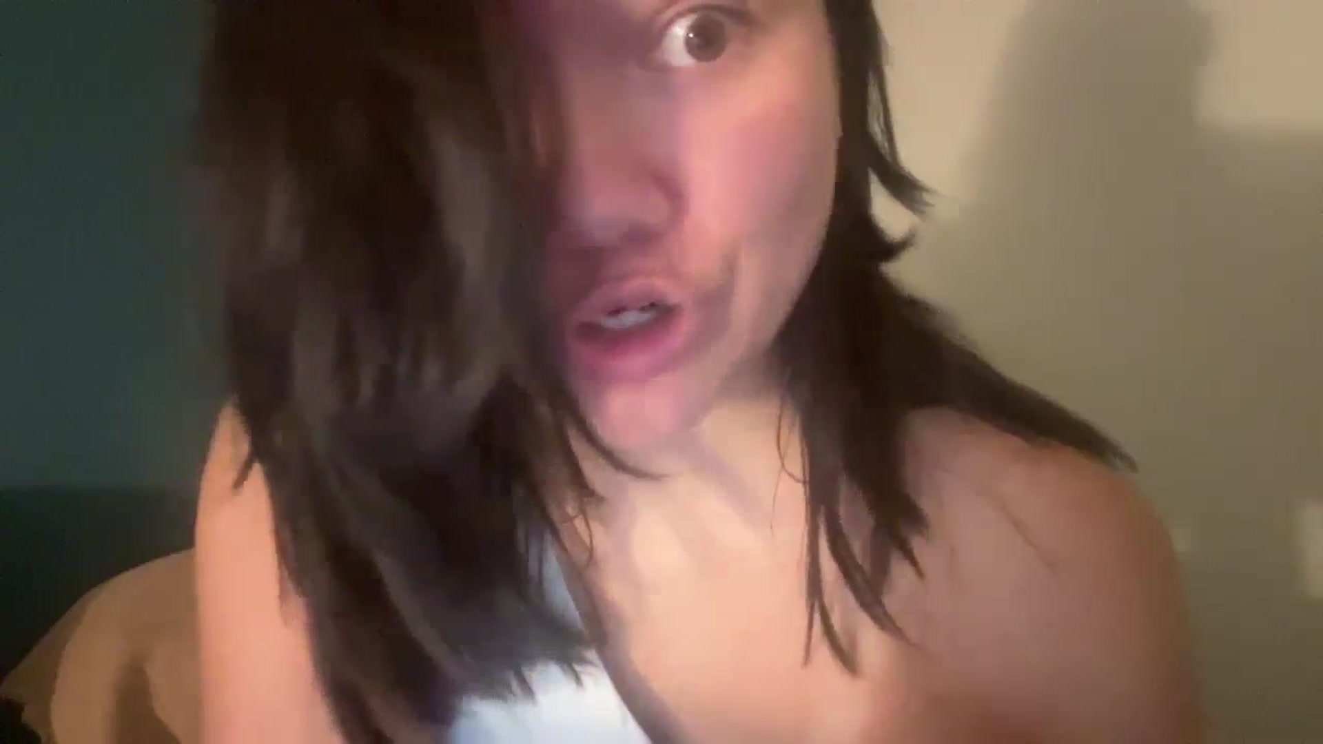 Gallery image thumbnail from imava's myfreecams stream on, 04/30/2024, 23:04 image 2 of 20