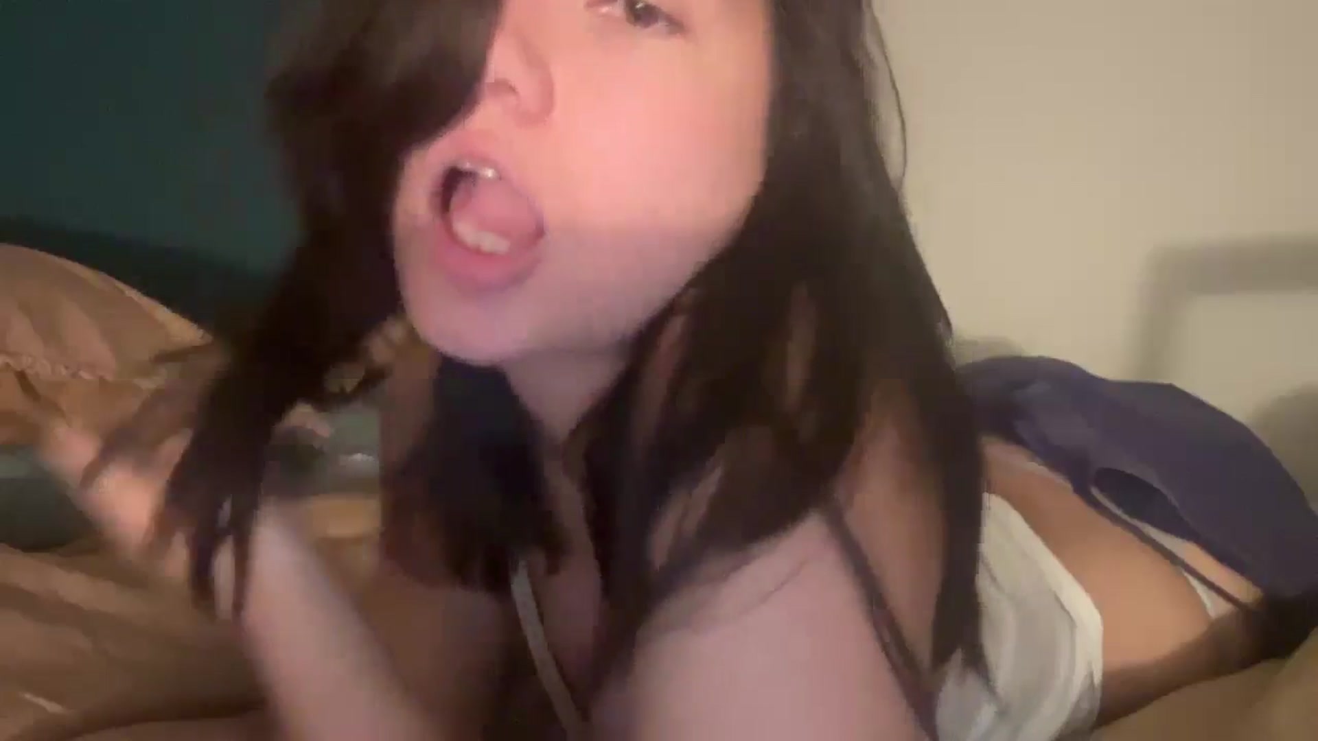 Gallery image thumbnail from imava's myfreecams stream on, 04/30/2024, 23:04 image 20 of 20