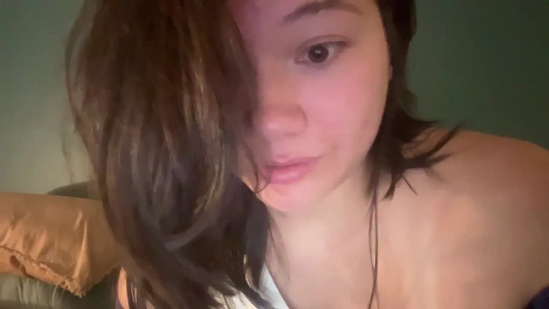 Gallery image thumbnail from imava's myfreecams stream on, 04/30/2024, 23:04 image 16 of 20