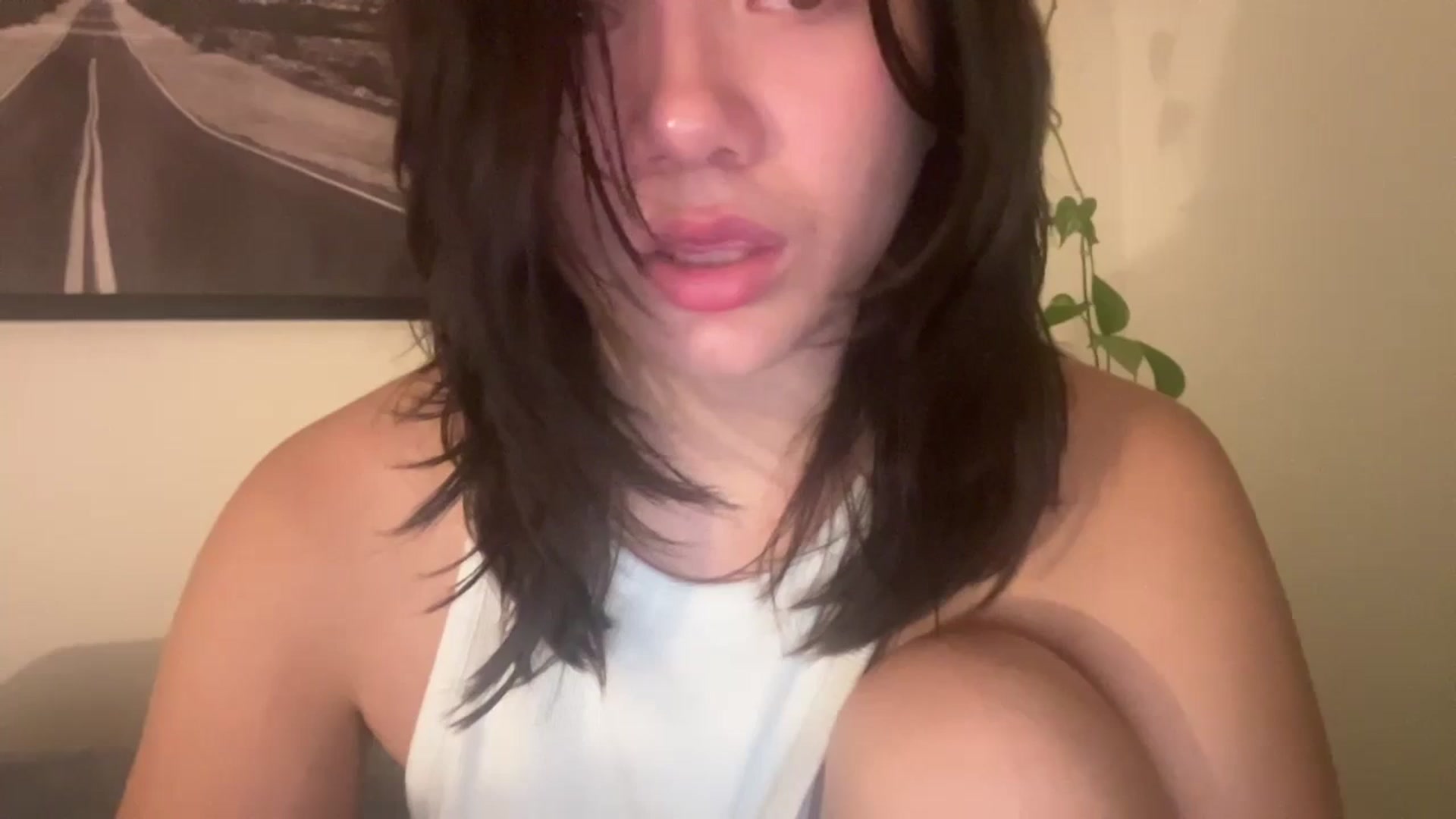 Gallery image thumbnail from imava's myfreecams stream on, 05/04/2024, 08:09 image 10 of 20