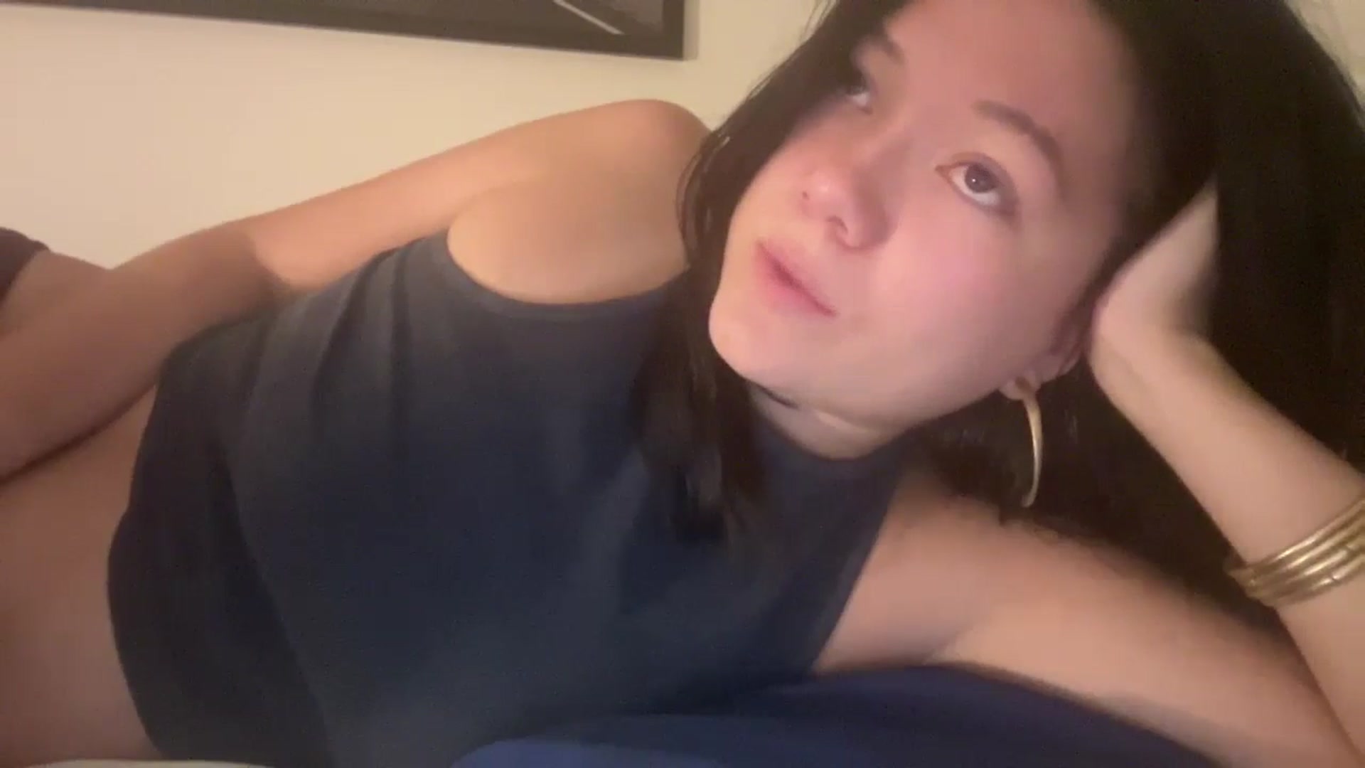 Gallery image thumbnail from imava's myfreecams stream on, 05/05/2024, 11:30 image 2 of 20