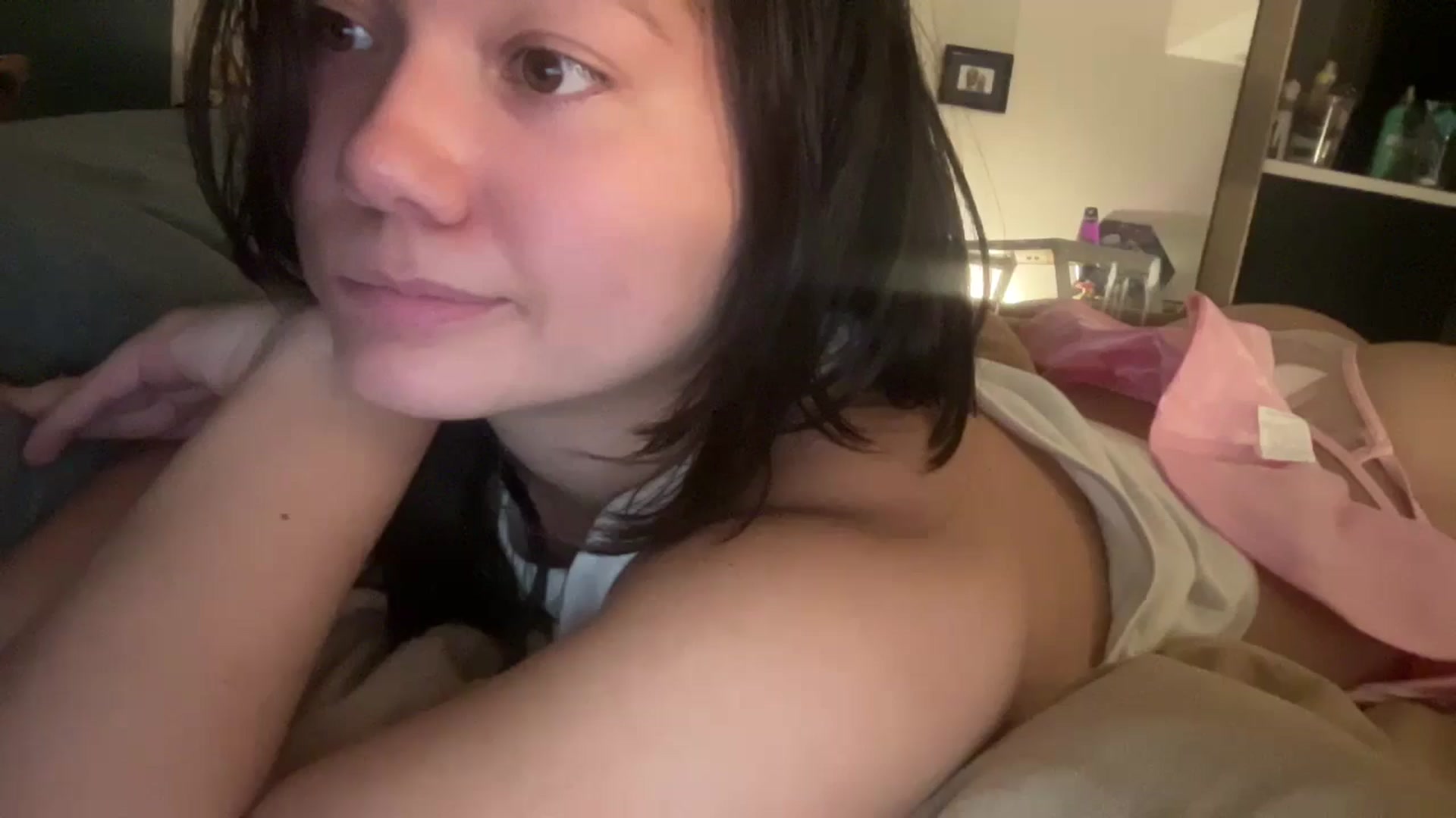 Gallery image thumbnail from imava's myfreecams stream on, 05/10/2024, 01:54 image 6 of 20