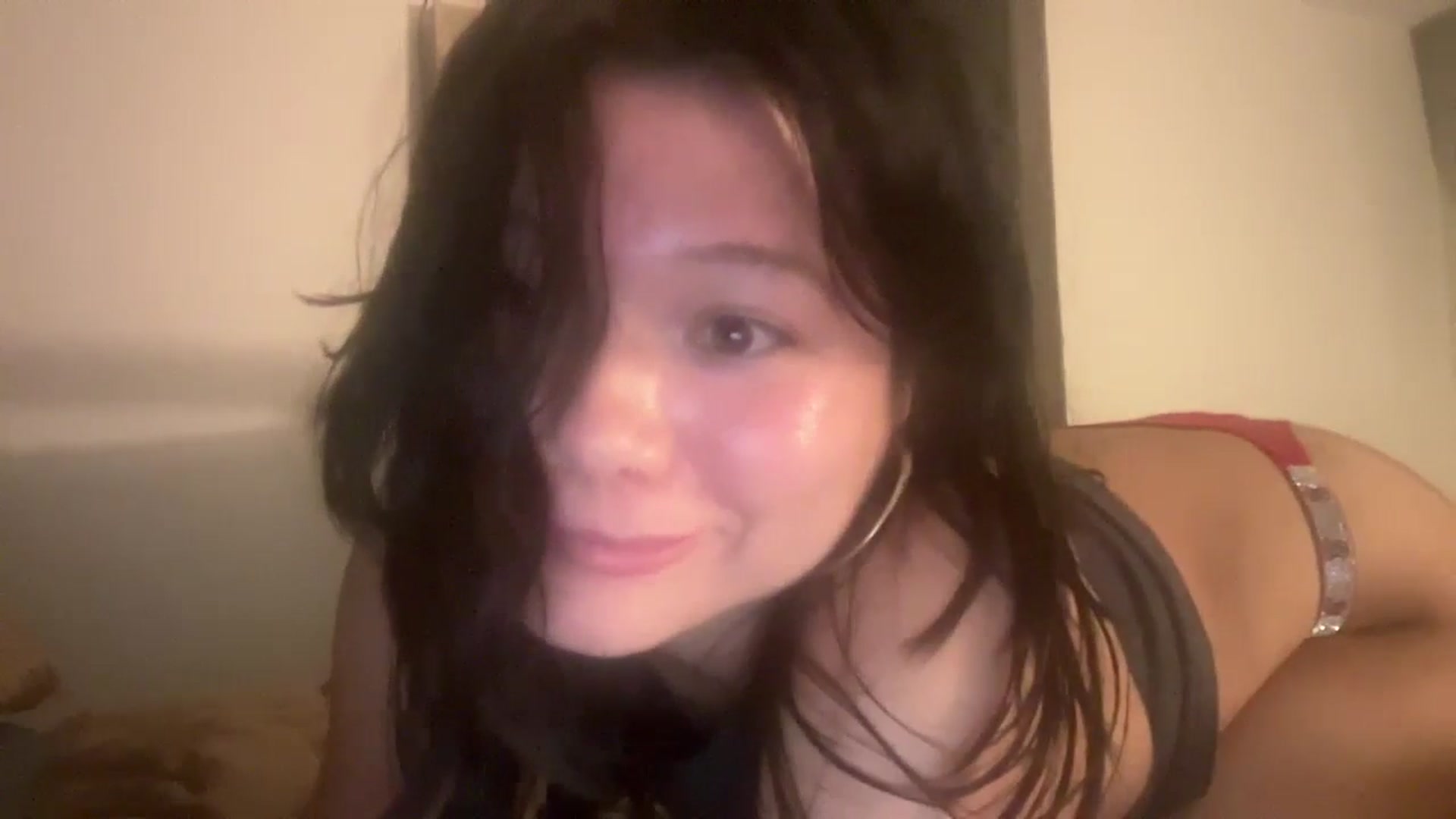 Gallery image thumbnail from imava's myfreecams stream on, 05/11/2024, 08:58 image 12 of 20