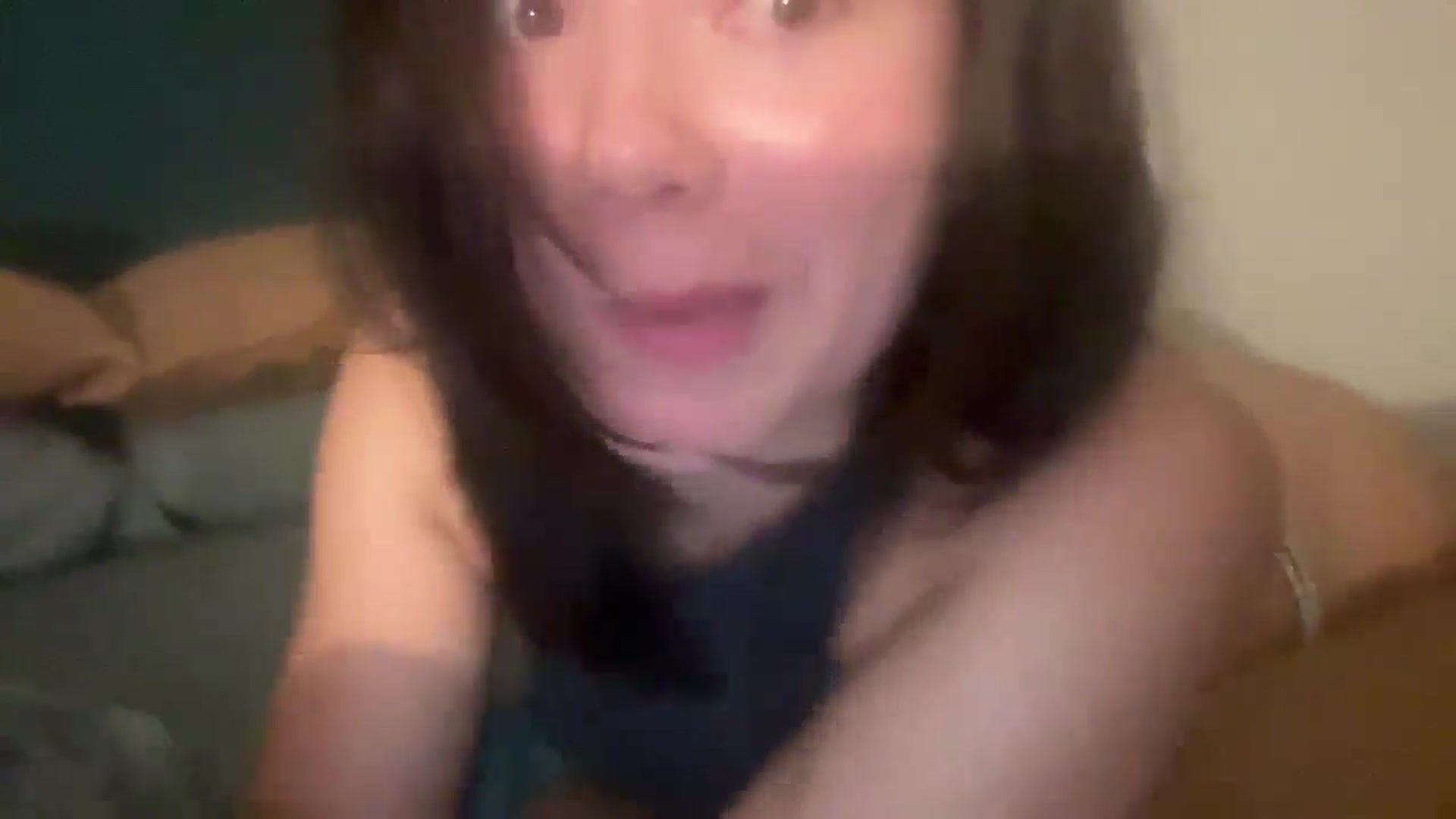 Gallery image thumbnail from imava's myfreecams stream on, 05/17/2024, 18:00 image 3 of 20
