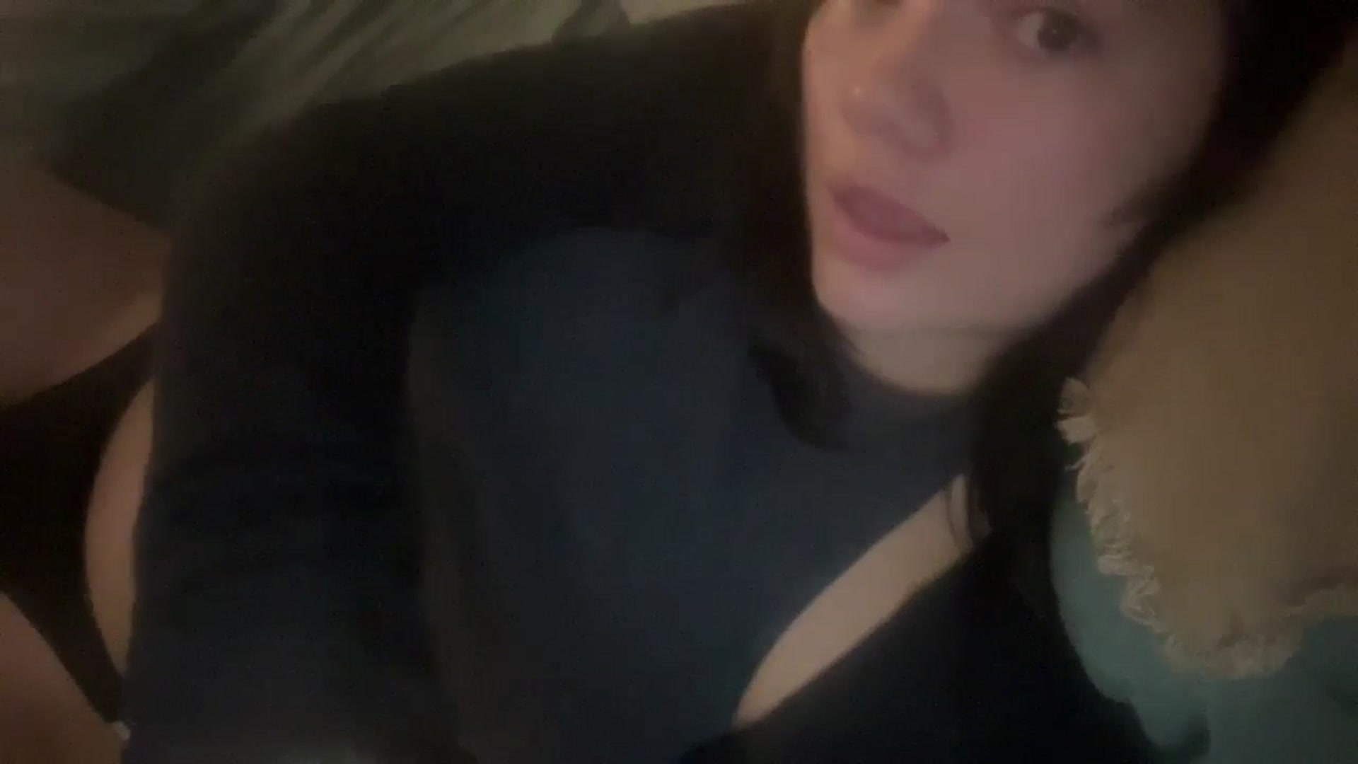 Gallery image thumbnail from imava's myfreecams stream on, 05/17/2024, 18:00 image 20 of 20