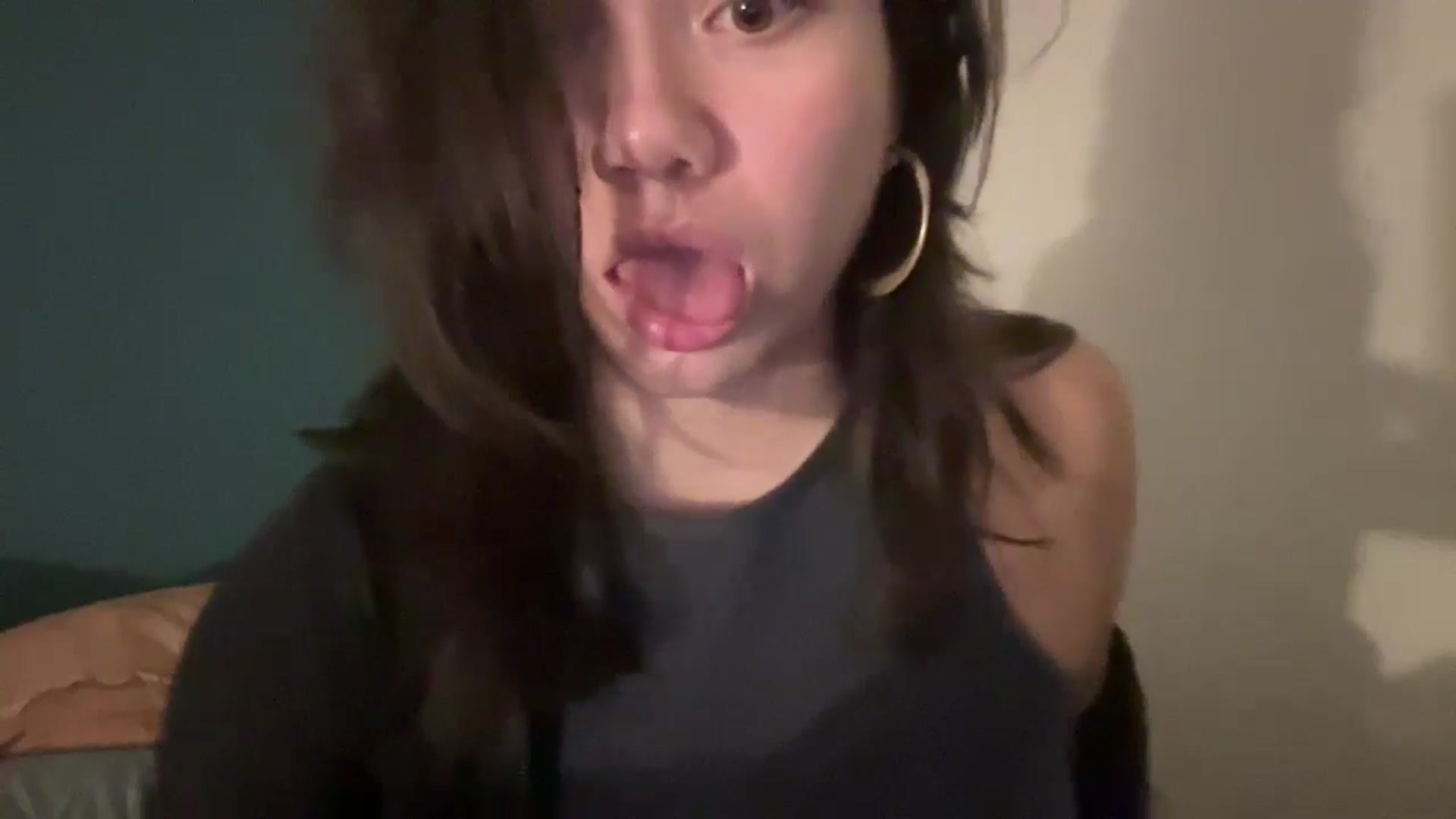 Gallery image thumbnail from imava's myfreecams stream on, 05/18/2024, 08:41 image 7 of 20