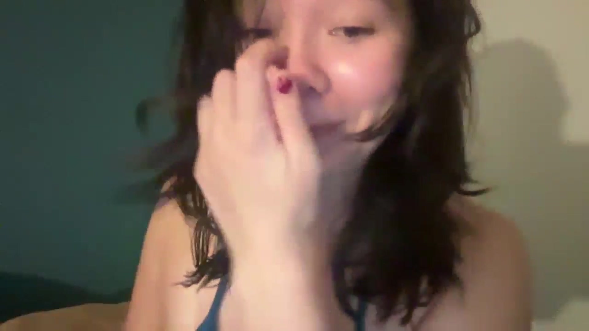 Gallery image thumbnail from imava's myfreecams stream on, 05/21/2024, 08:02 image 3 of 20