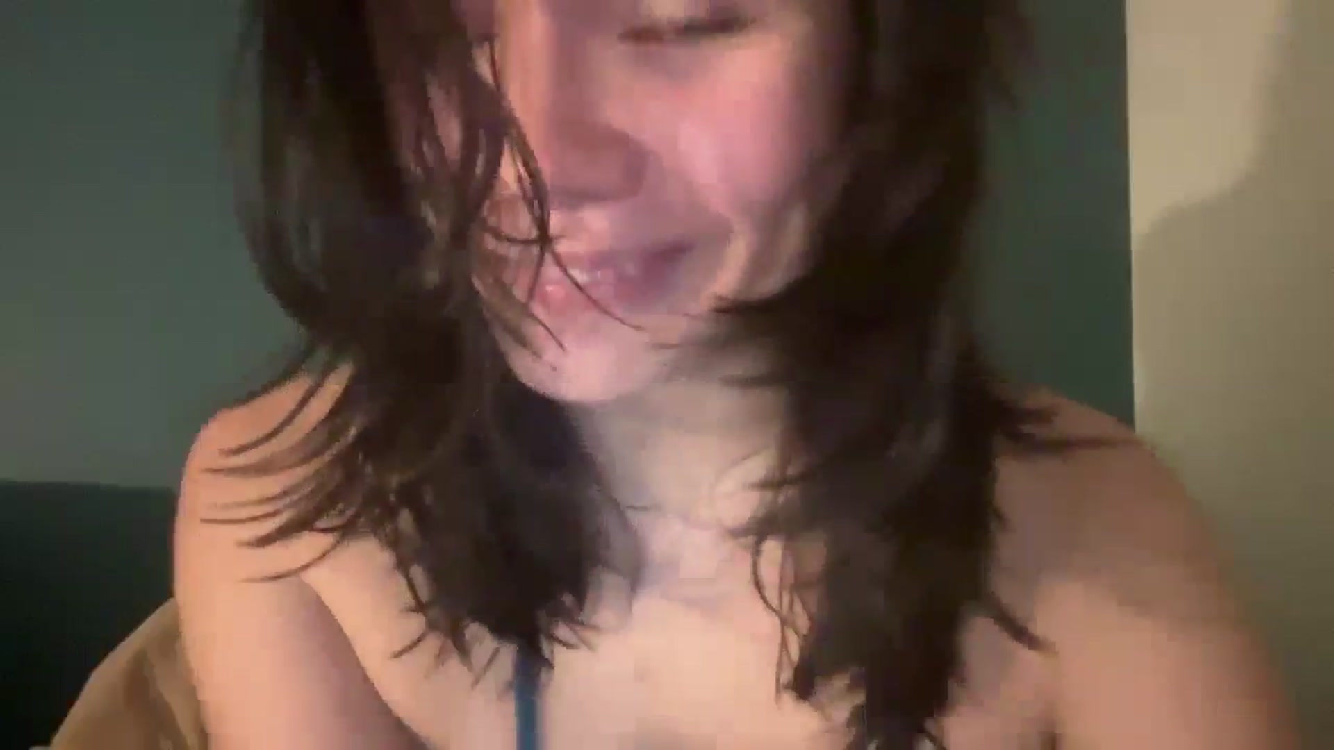 Gallery image thumbnail from imava's myfreecams stream on, 05/21/2024, 08:02 image 4 of 20