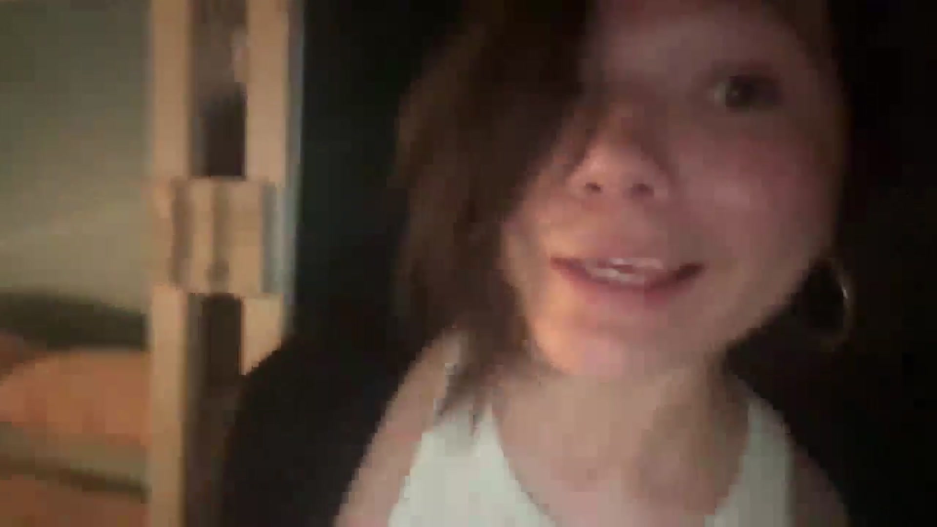 Gallery image thumbnail from imava's myfreecams stream on, 05/24/2024, 07:17 image 5 of 20