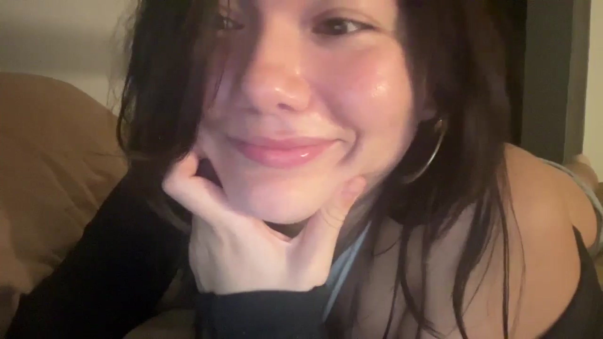 Gallery image thumbnail from imava's myfreecams stream on, 05/24/2024, 09:45 image 14 of 20