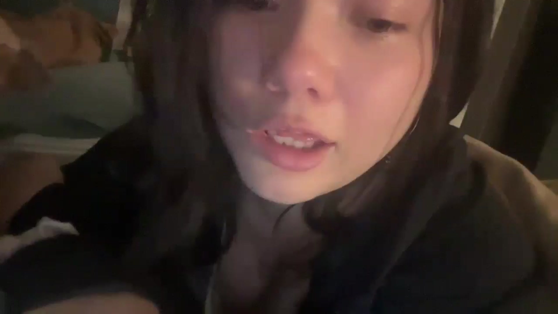 Gallery image thumbnail from imava's myfreecams stream on, 05/25/2024, 07:53 image 8 of 20