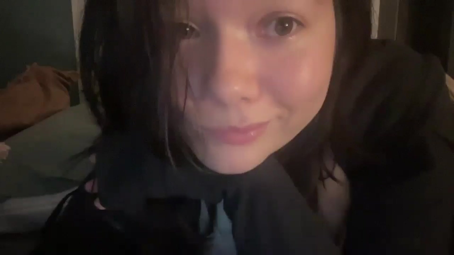 Gallery image thumbnail from imava's myfreecams stream on, 05/25/2024, 07:53 image 7 of 20