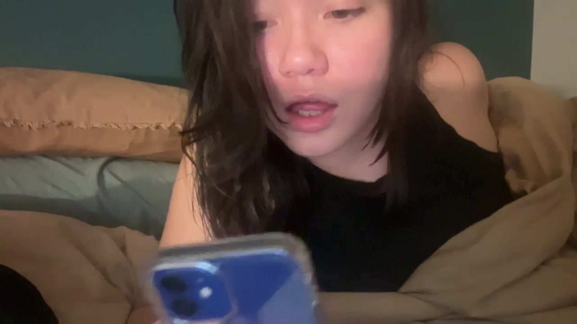 Gallery image thumbnail from imava's myfreecams stream on, 05/27/2024, 06:16 image 5 of 20