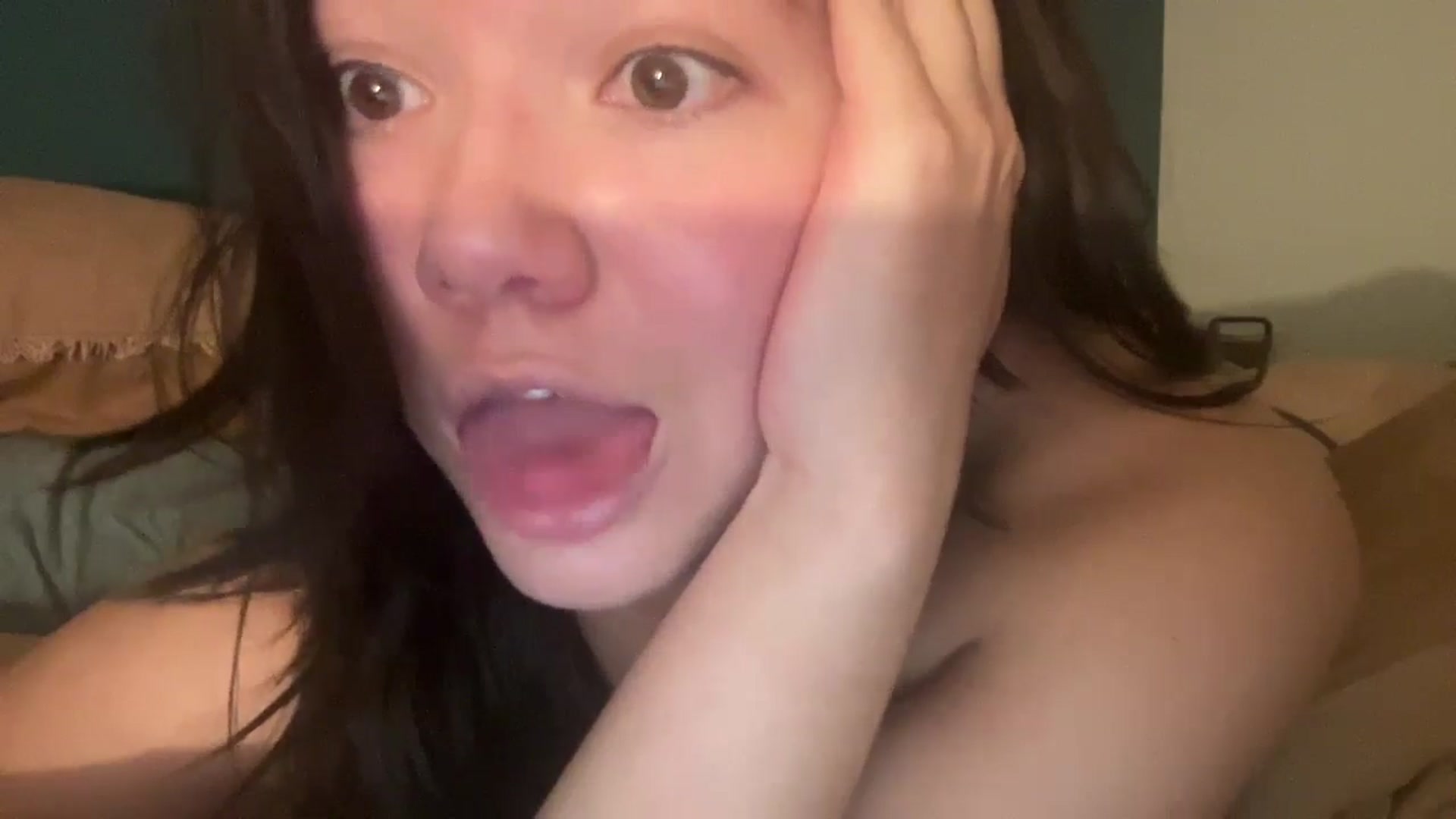 Gallery image thumbnail from imava's myfreecams stream on, 05/27/2024, 06:16 image 12 of 20