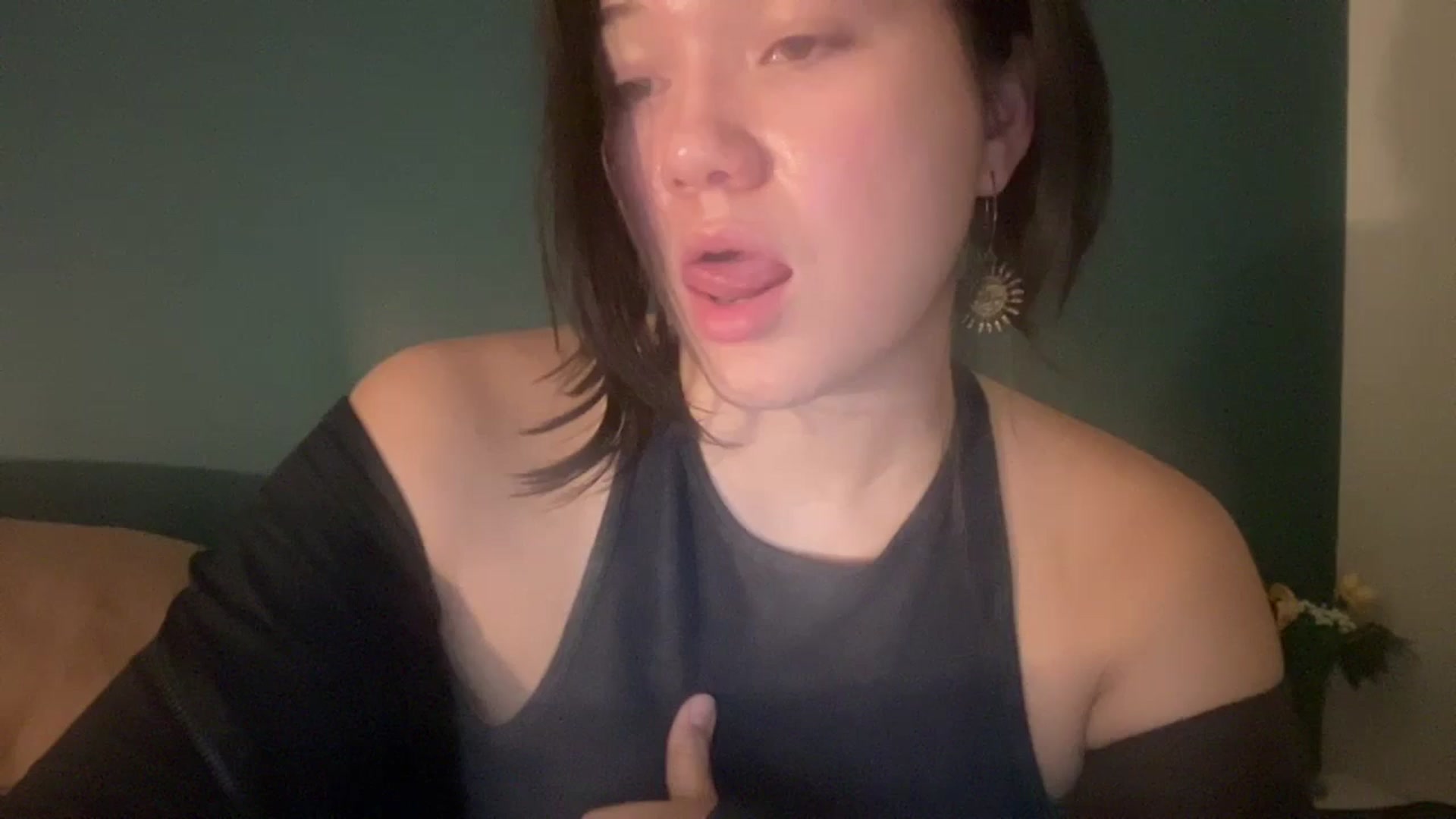 Gallery image thumbnail from imava's myfreecams stream on, 05/28/2024, 09:11 image 3 of 20