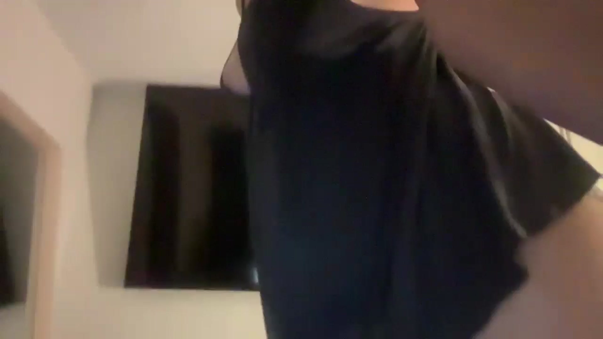 Gallery image thumbnail from imava's myfreecams stream on, 05/29/2024, 09:02 image 16 of 20