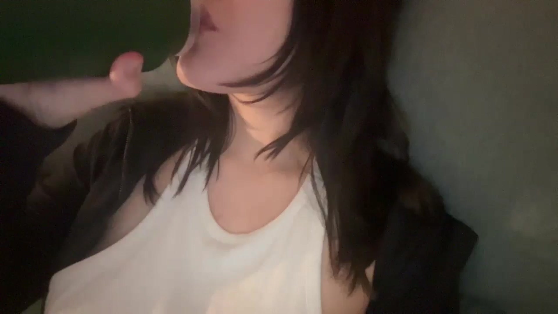 Gallery image thumbnail from imava's myfreecams stream on, 06/01/2024, 24:38 image 5 of 20