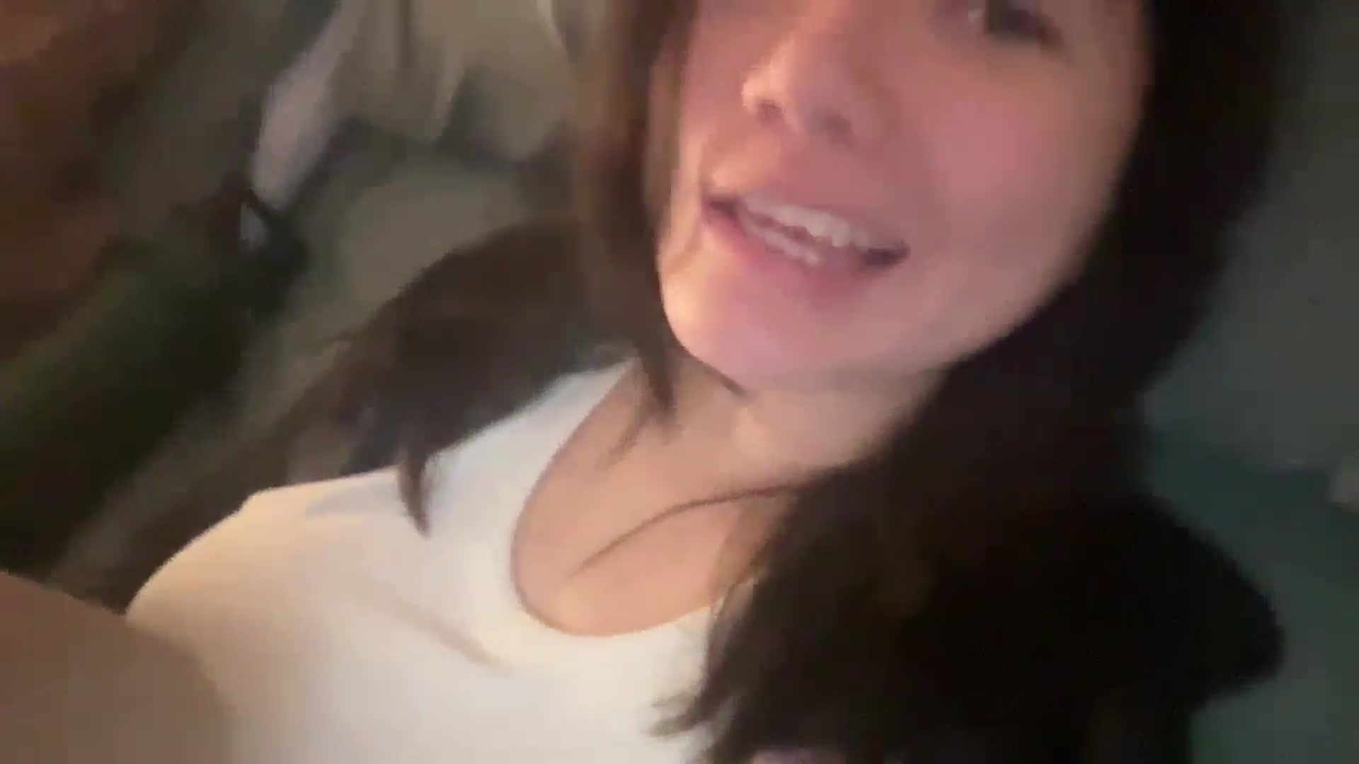 Gallery image thumbnail from imava's myfreecams stream on, 06/01/2024, 01:54 image 2 of 20