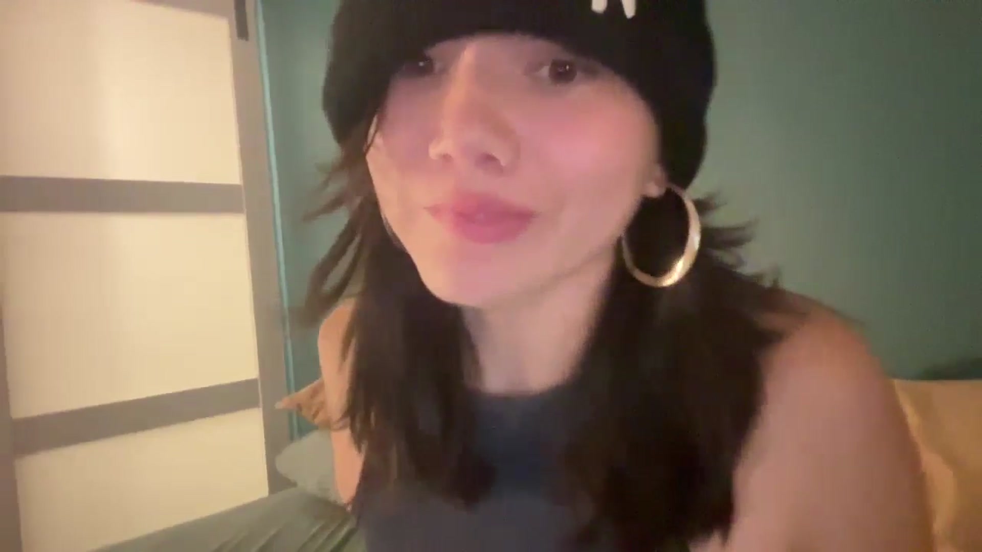 Gallery image thumbnail from imava's myfreecams stream on, 06/04/2024, 05:58 image 15 of 20