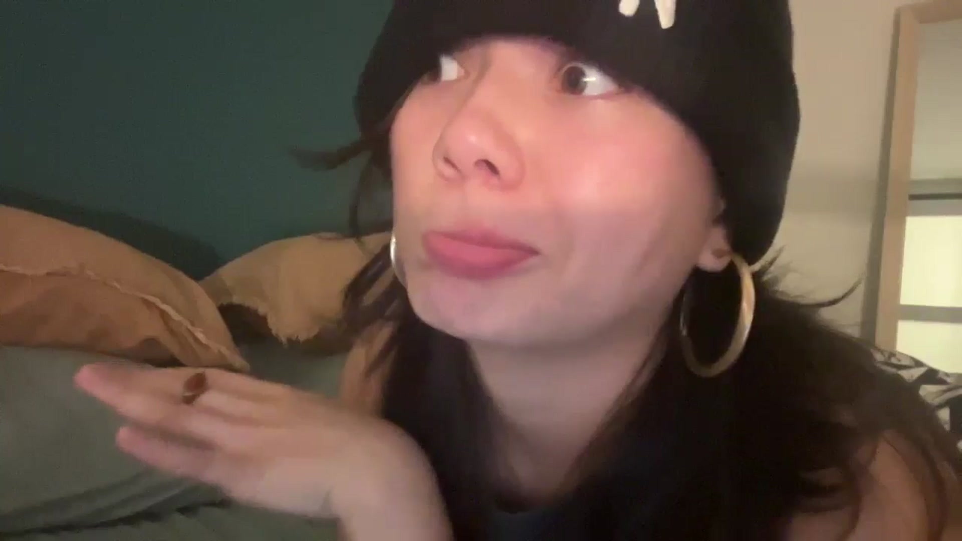 Gallery image thumbnail from imava's myfreecams stream on, 06/04/2024, 05:58 image 5 of 20