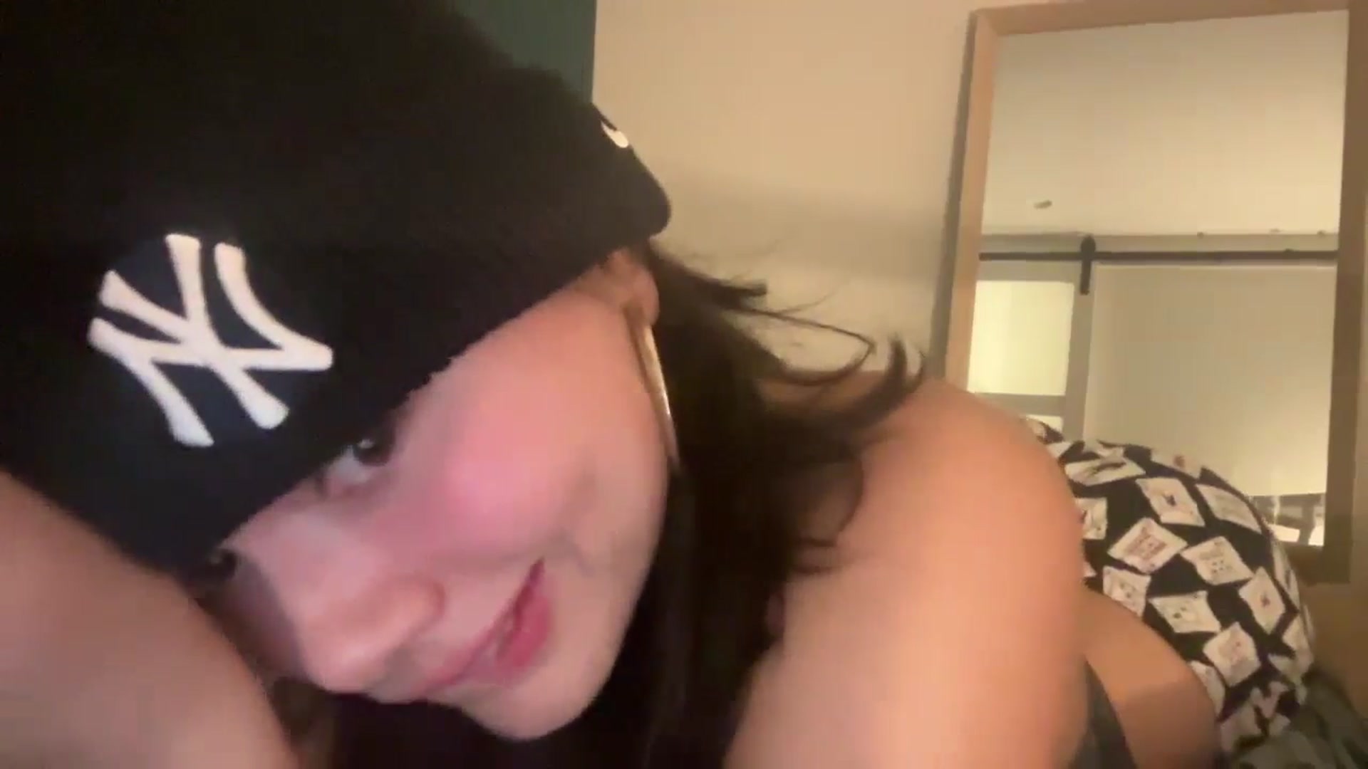 Gallery image thumbnail from imava's myfreecams stream on, 06/04/2024, 05:58 image 3 of 20