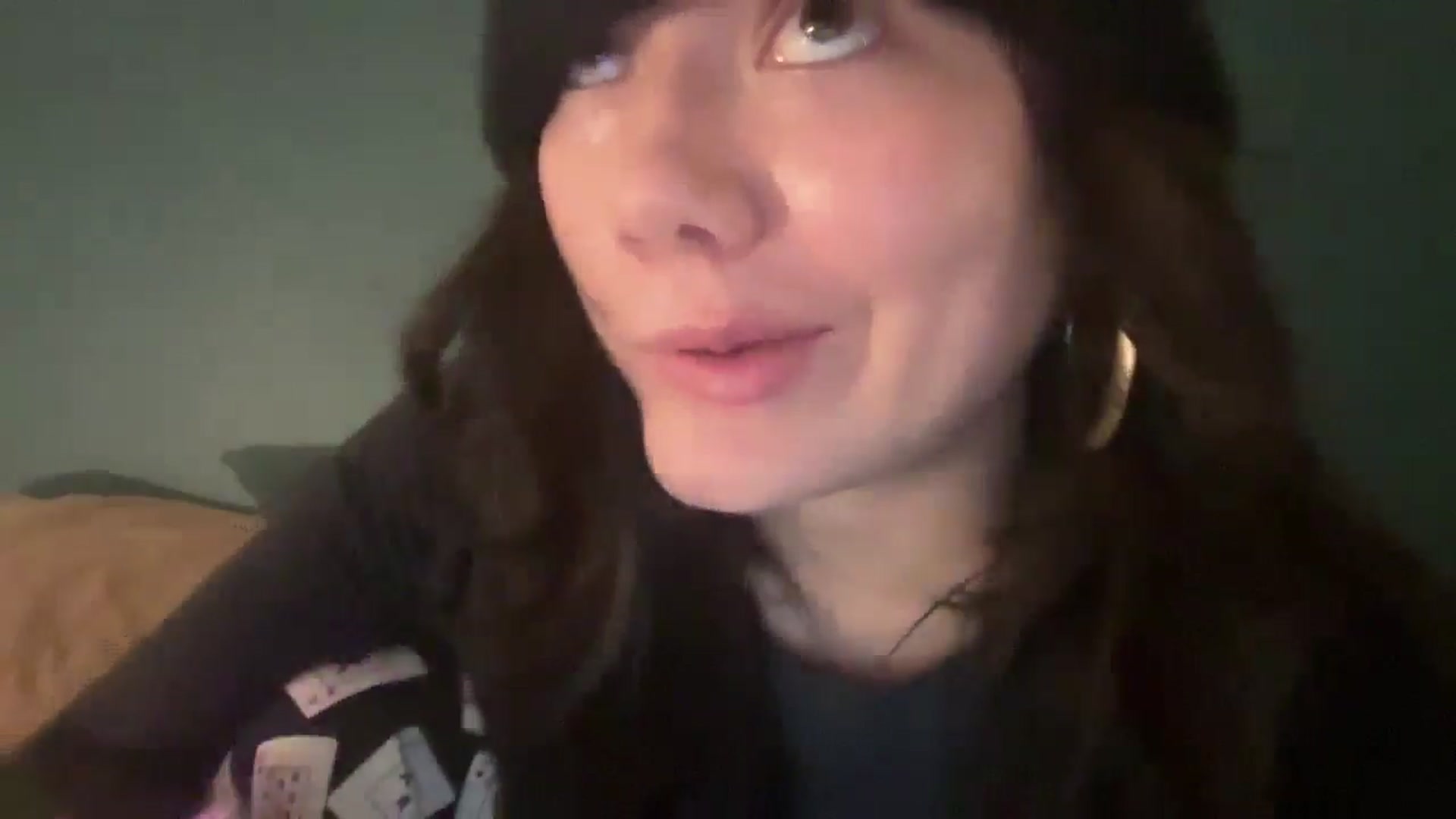 Gallery image thumbnail from imava's myfreecams stream on, 06/04/2024, 09:16 image 2 of 20