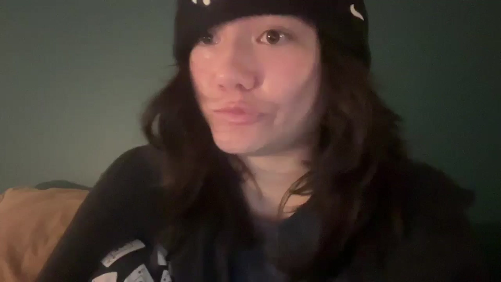 Gallery image thumbnail from imava's myfreecams stream on, 06/04/2024, 09:16 image 3 of 20