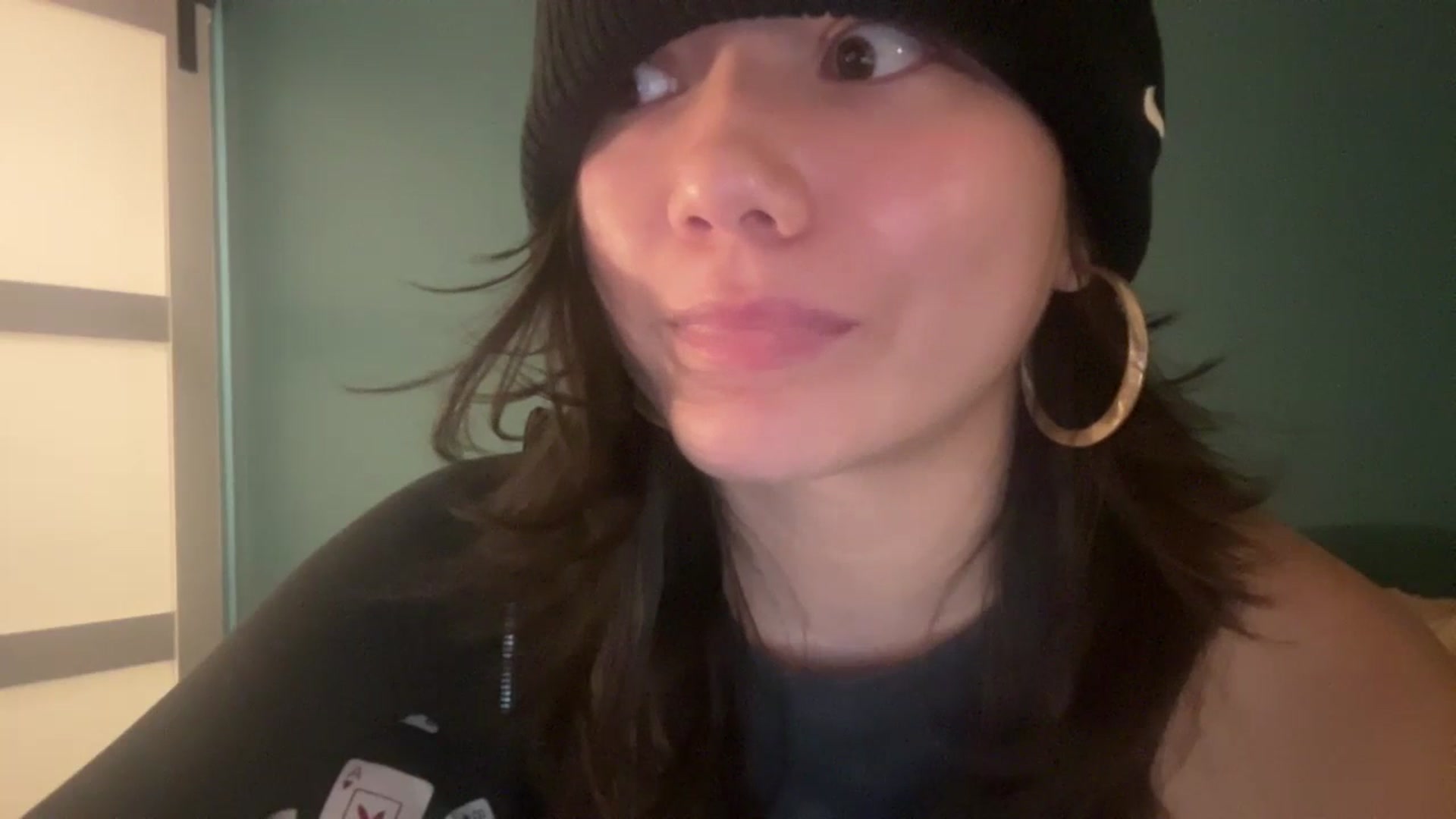 Gallery image thumbnail from imava's myfreecams stream on, 06/04/2024, 11:08 image 14 of 20