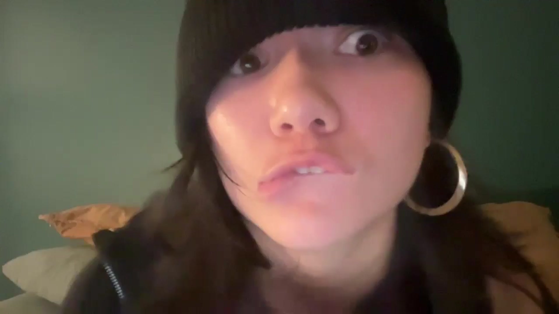 Gallery image thumbnail from imava's myfreecams stream on, 06/04/2024, 11:52 image 18 of 20