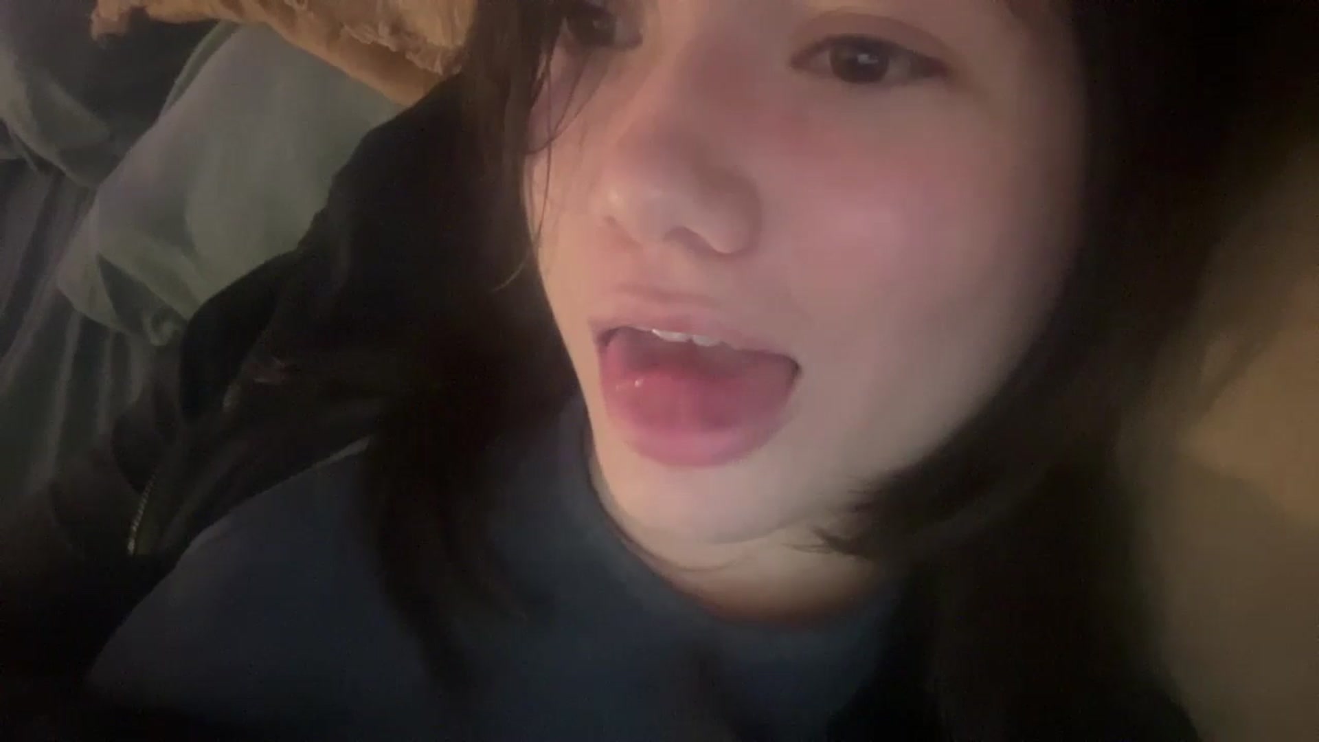 Gallery image thumbnail from imava's myfreecams stream on, 06/04/2024, 20:18 image 15 of 20