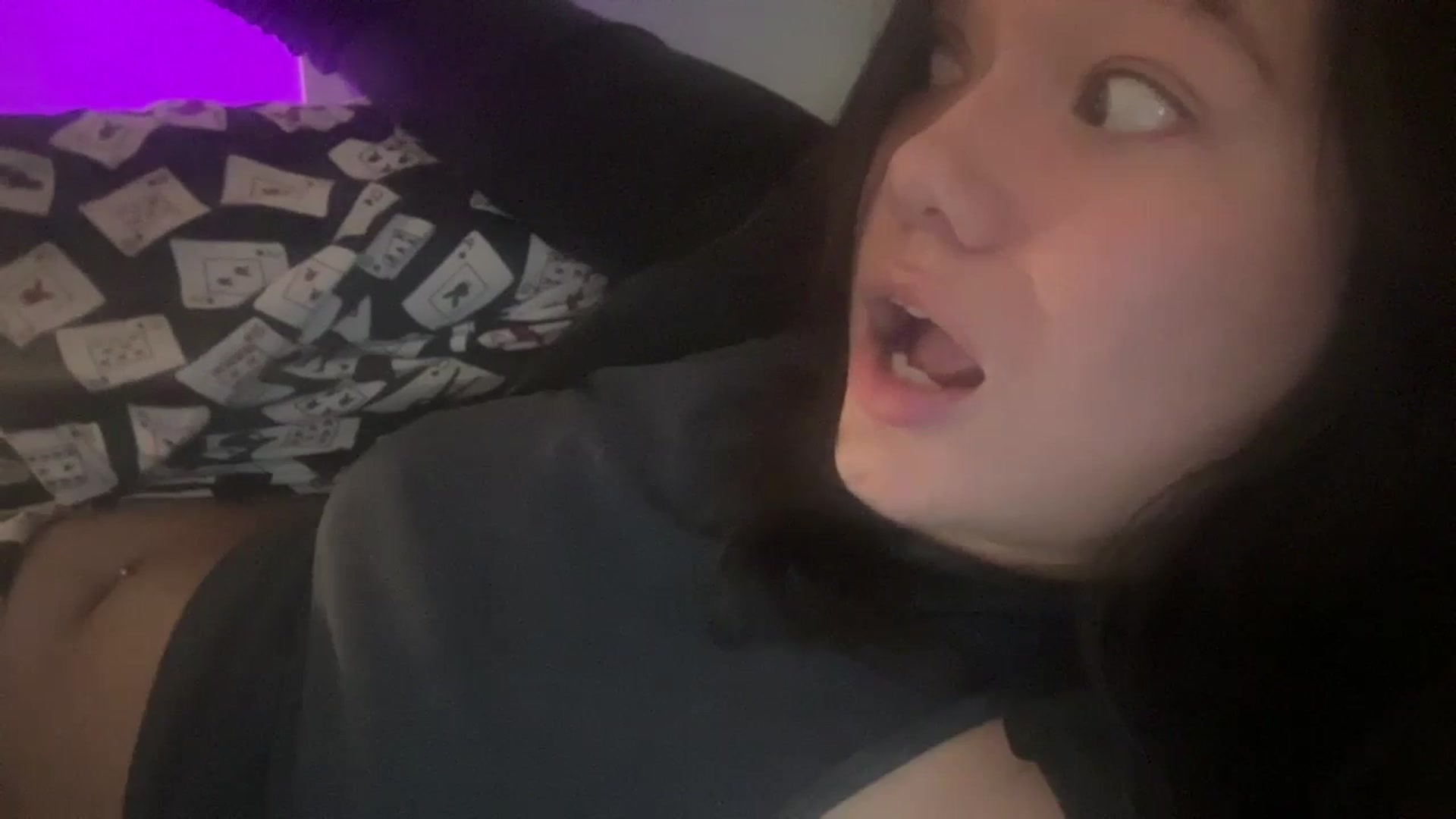 Gallery image thumbnail from imava's myfreecams stream on, 06/04/2024, 20:18 image 18 of 20