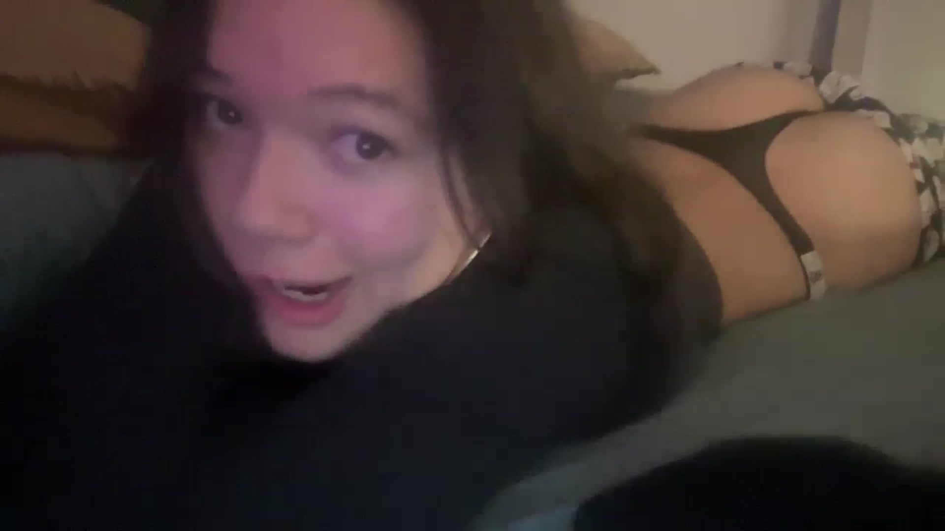 Gallery image thumbnail from imava's myfreecams stream on, 06/04/2024, 20:18 image 9 of 20
