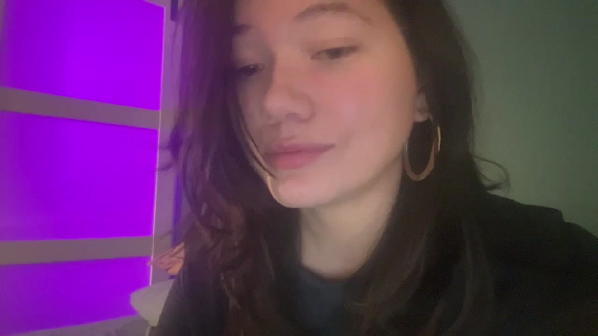 Gallery image thumbnail from imava's myfreecams stream on, 06/04/2024, 20:18 image 12 of 20